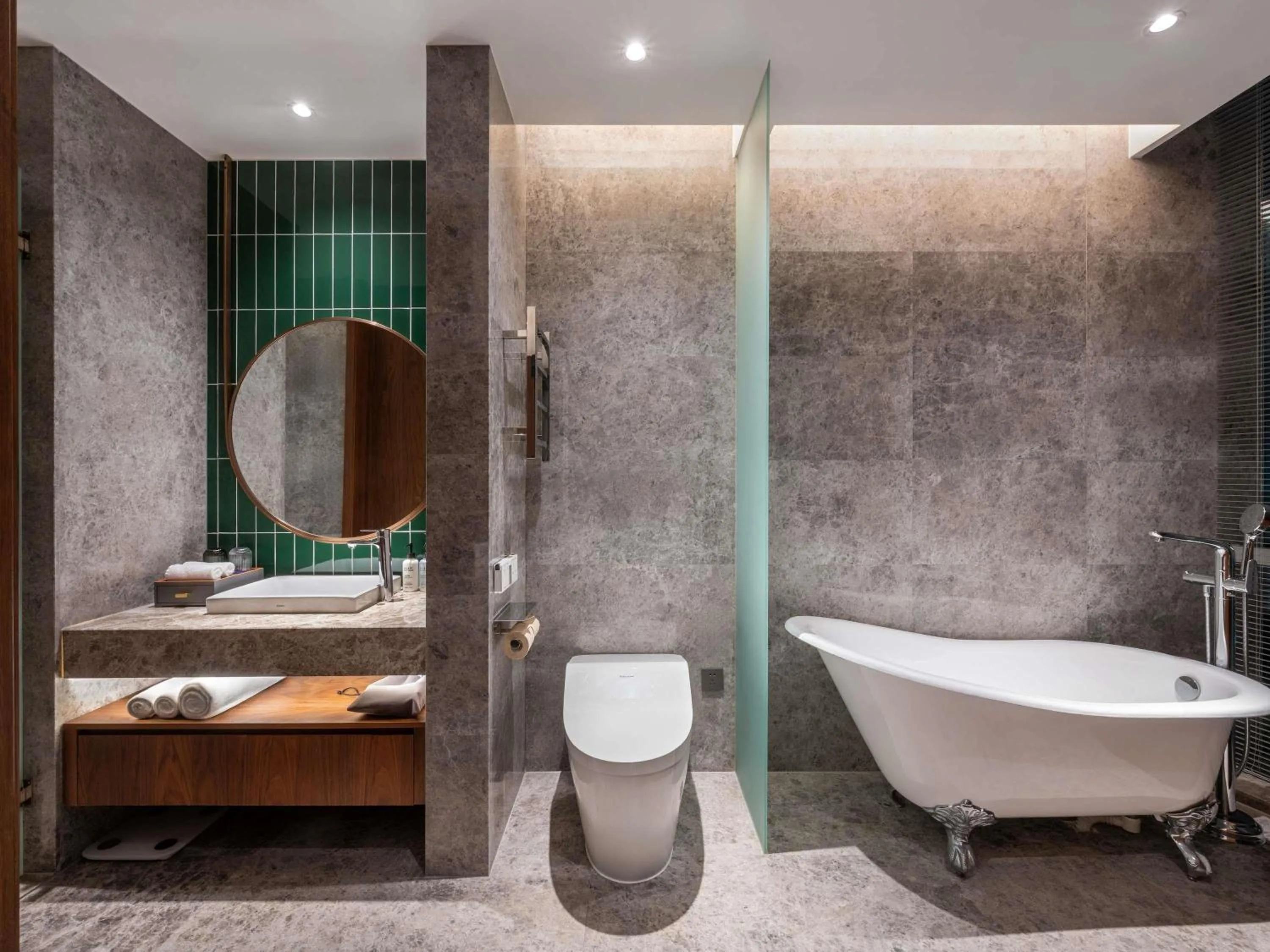 Bedroom in Novotel Shanghai Baoshan Jiusi