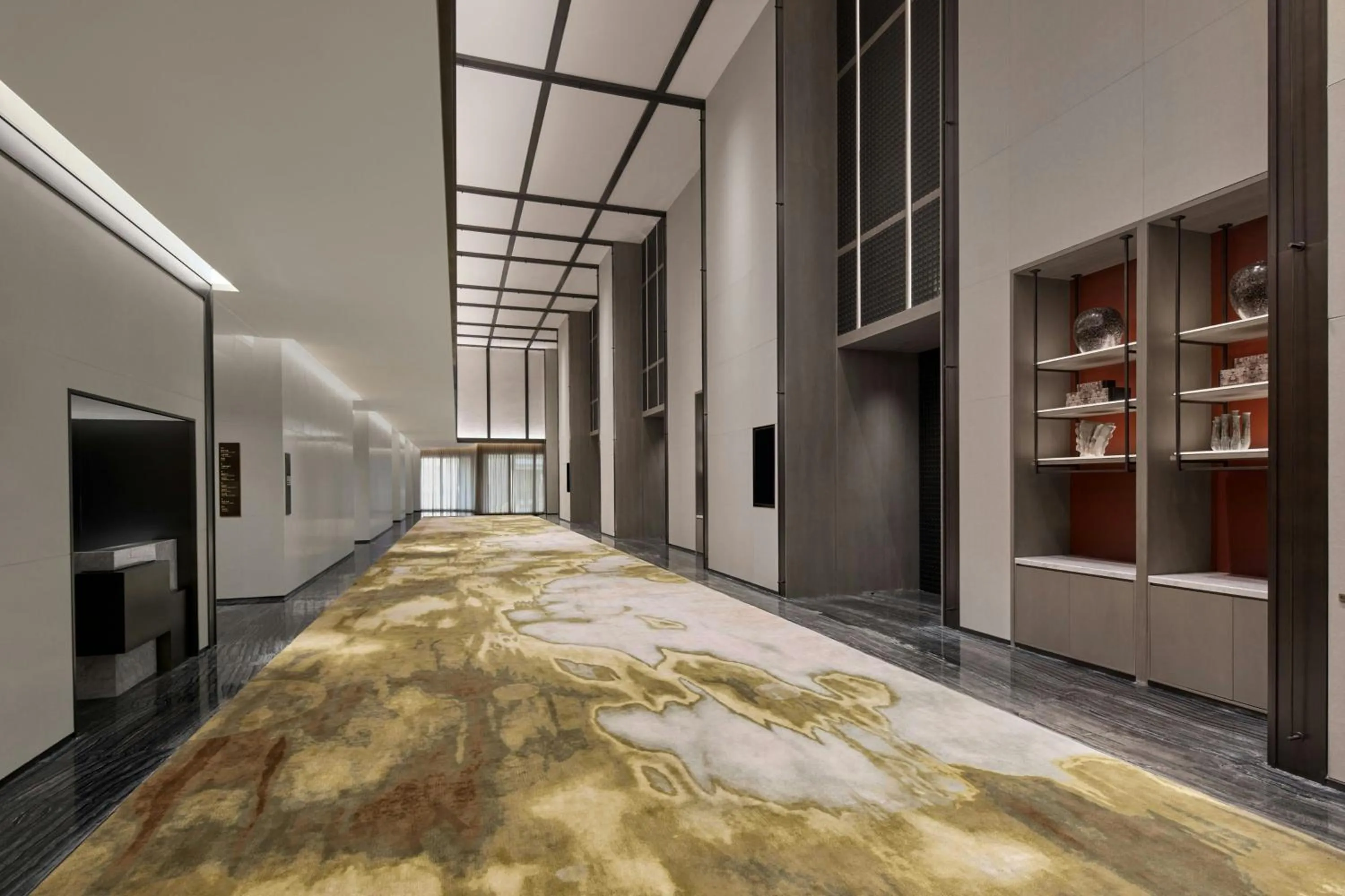 Meeting/conference room, Bed in Changsha Marriott Hotel West