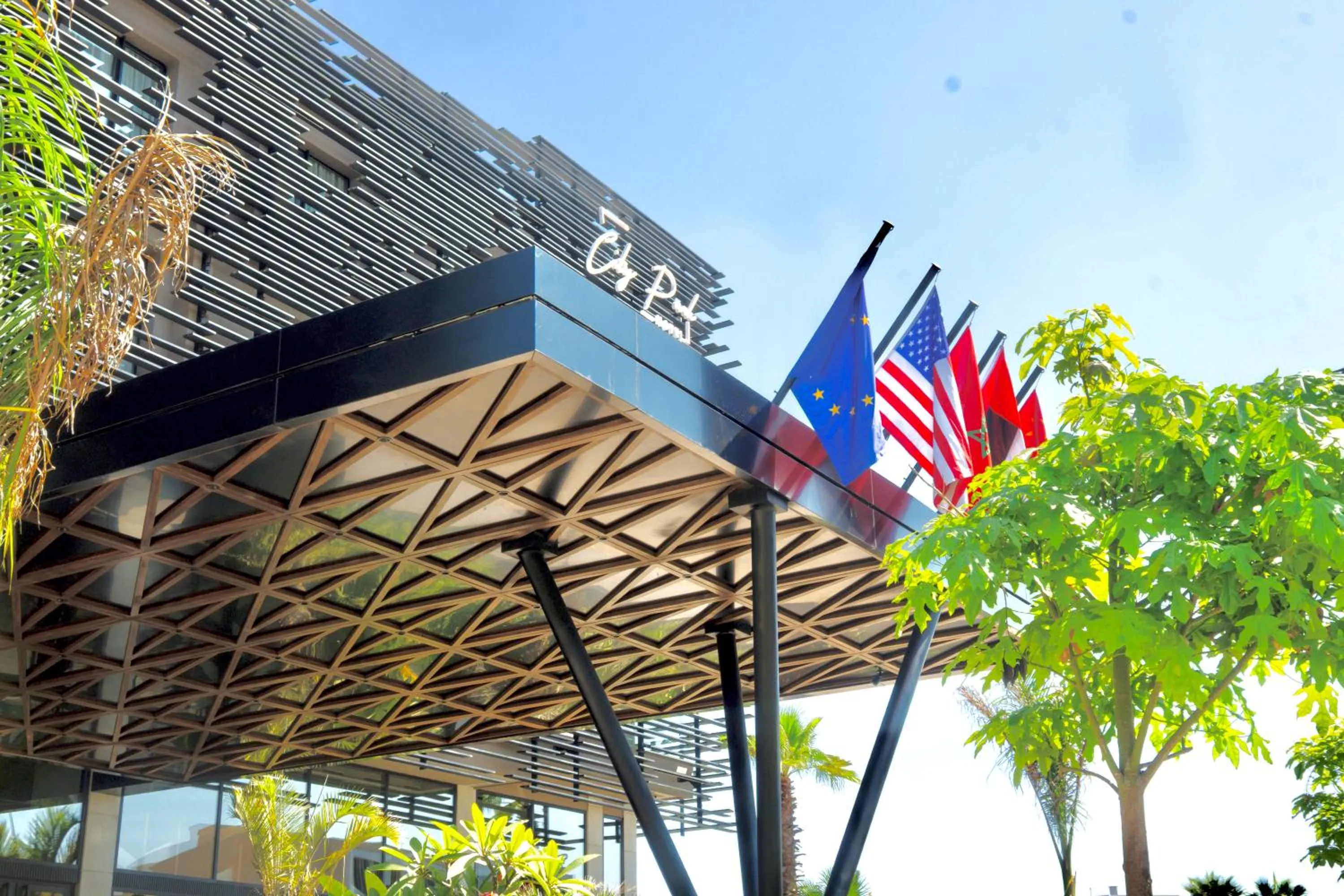 Property building in City Park Hôtel