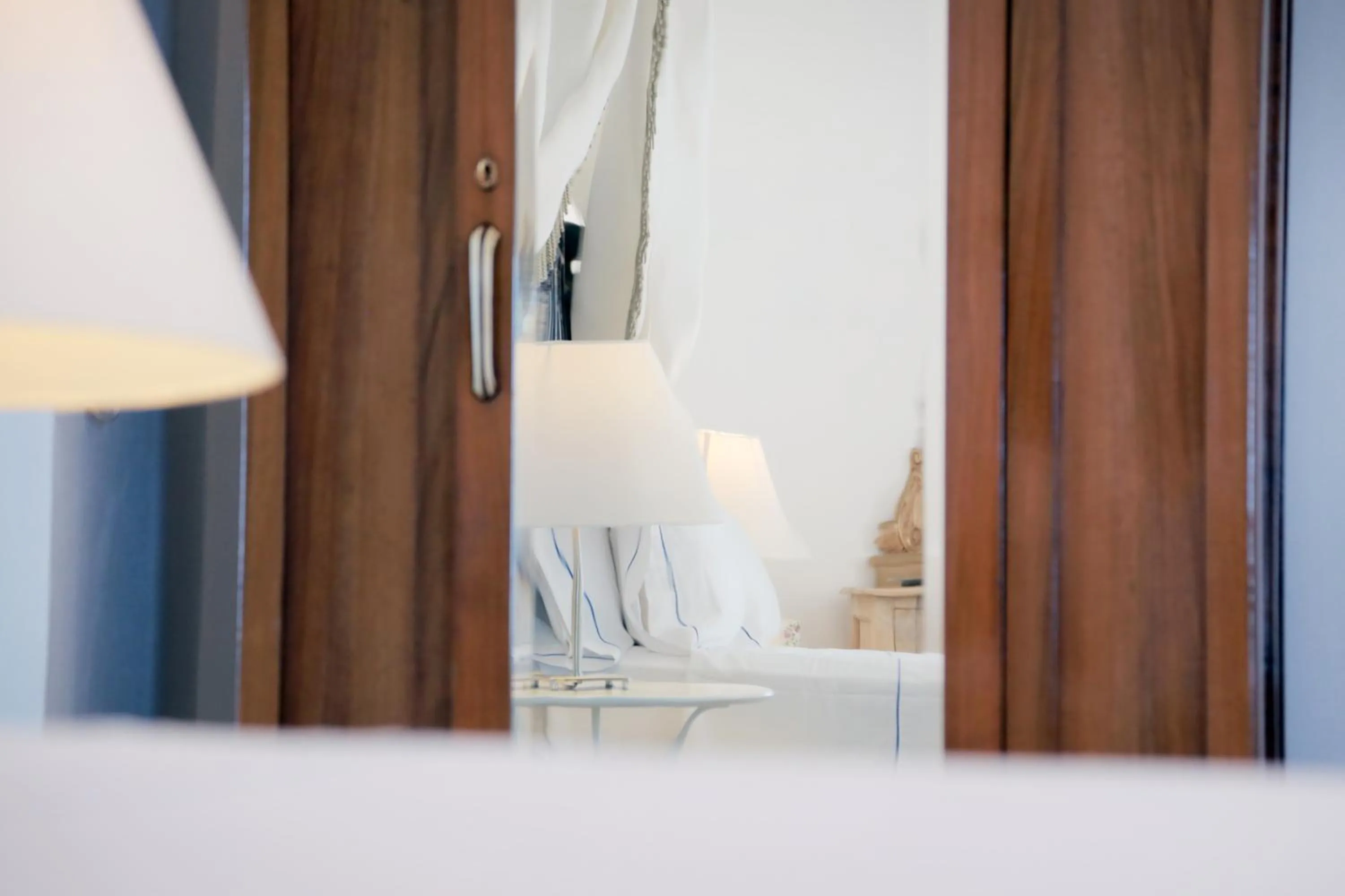 wardrobe in Gli Orti Di Malva B&B