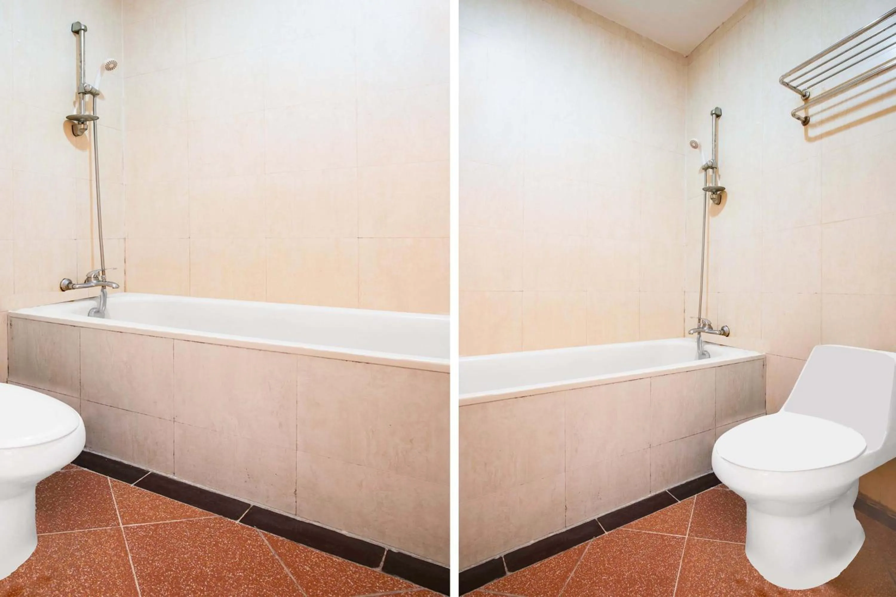 Bathroom in Dancenter S Hotel