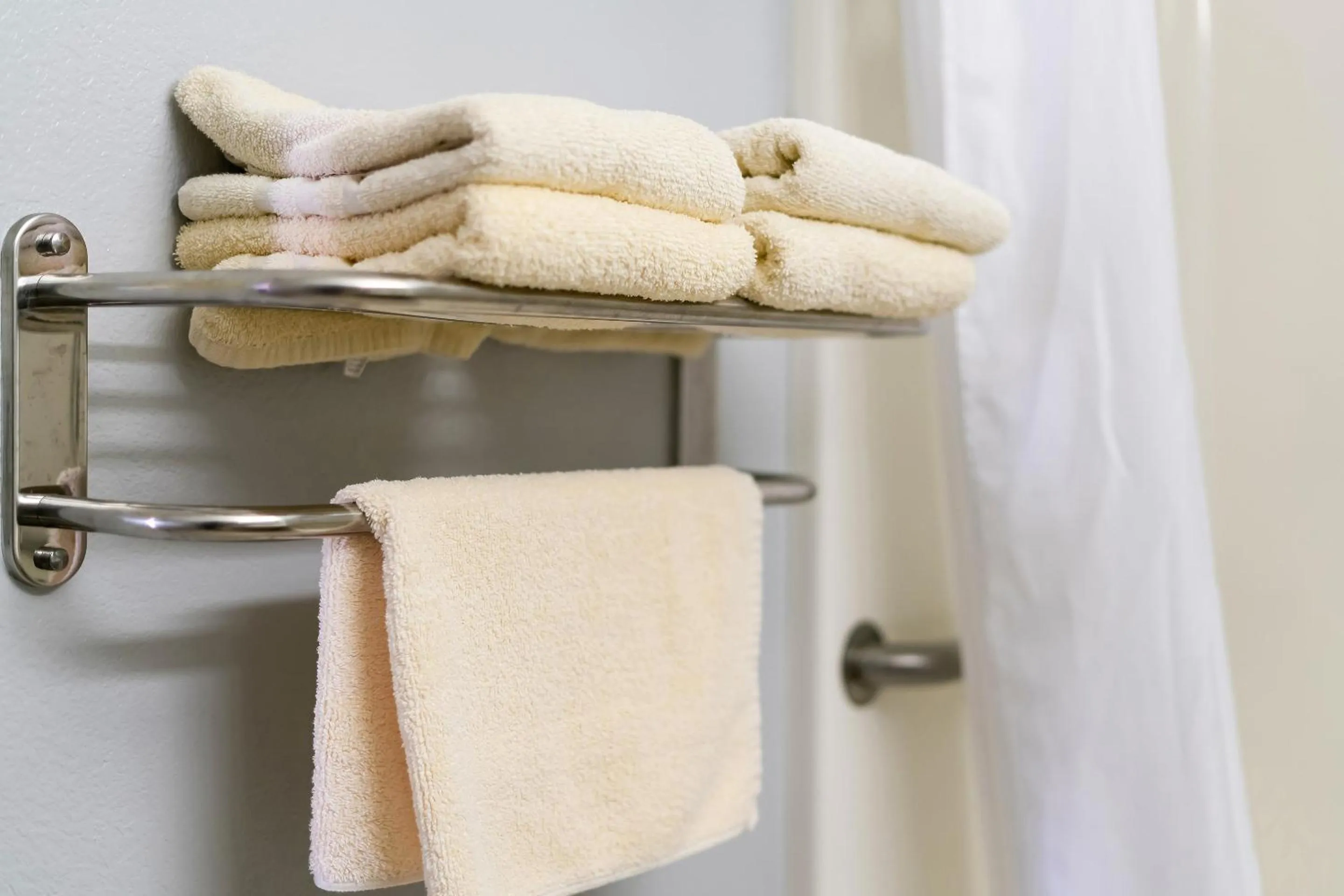 towels in OYO Hotel Yoakum West