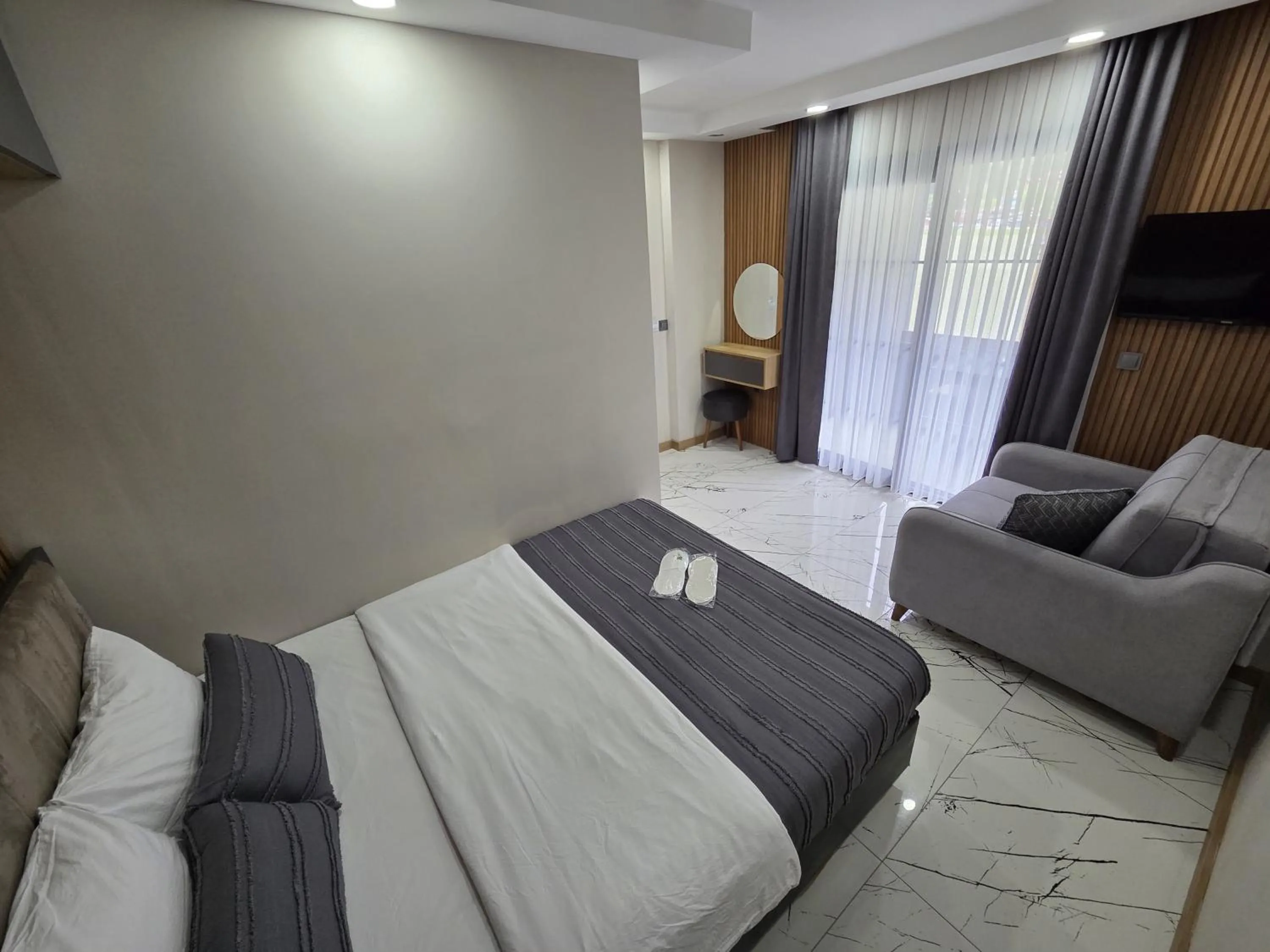 Photo of the whole room in Poyraz Hotel Uzungöl