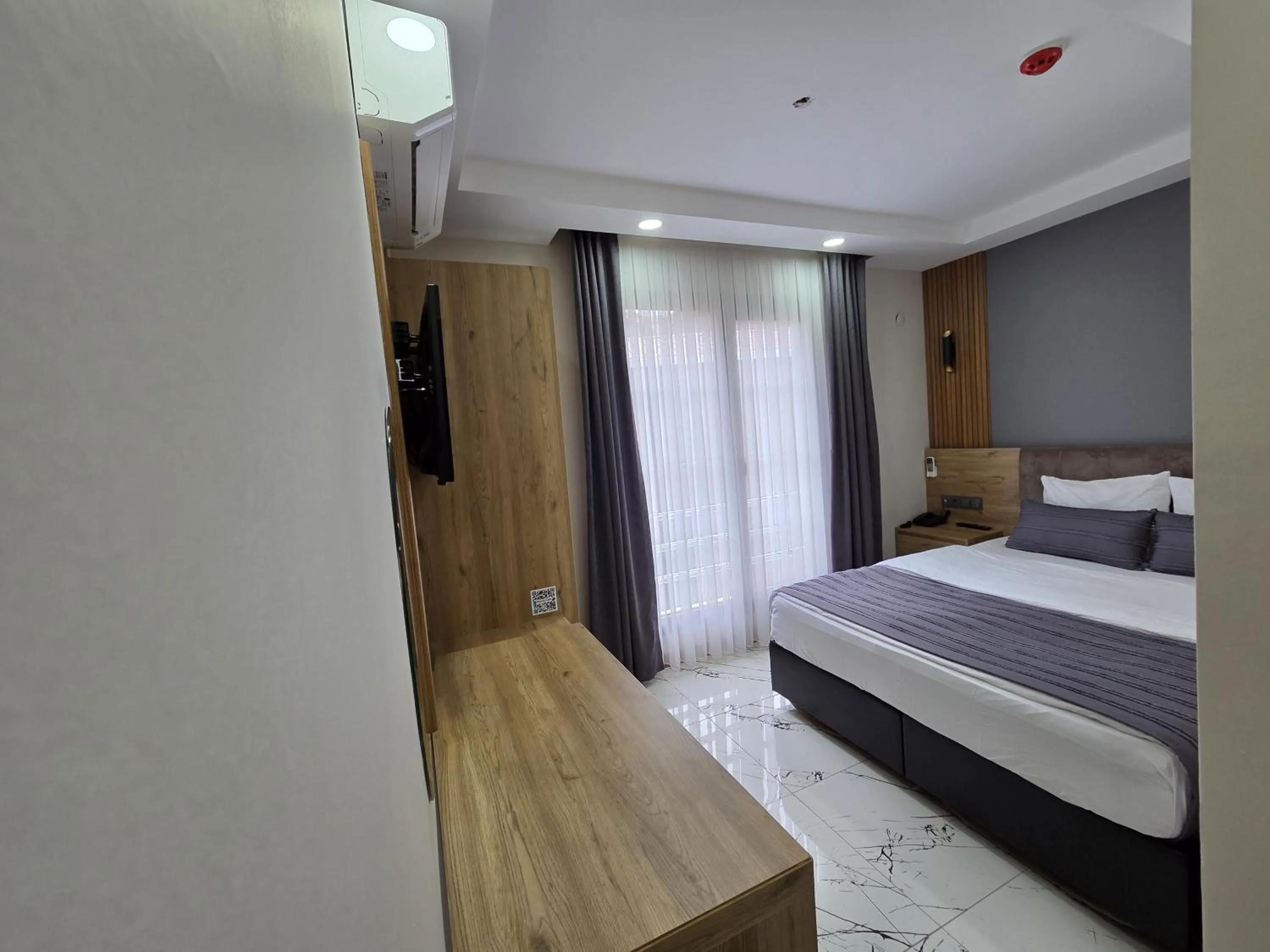 Photo of the whole room in Poyraz Hotel Uzungöl