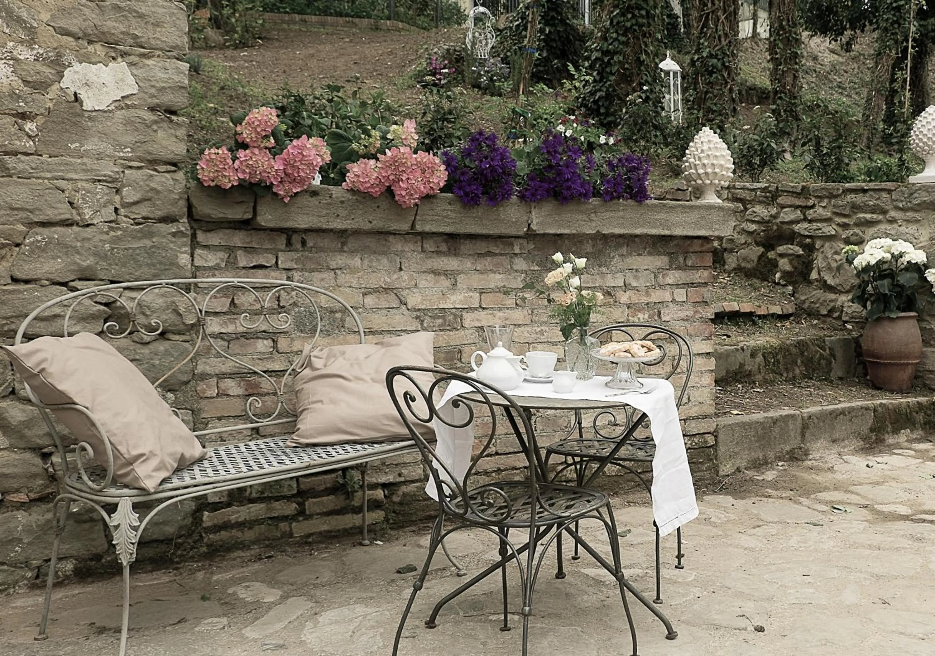 Garden in B&B Palazzo Mattei