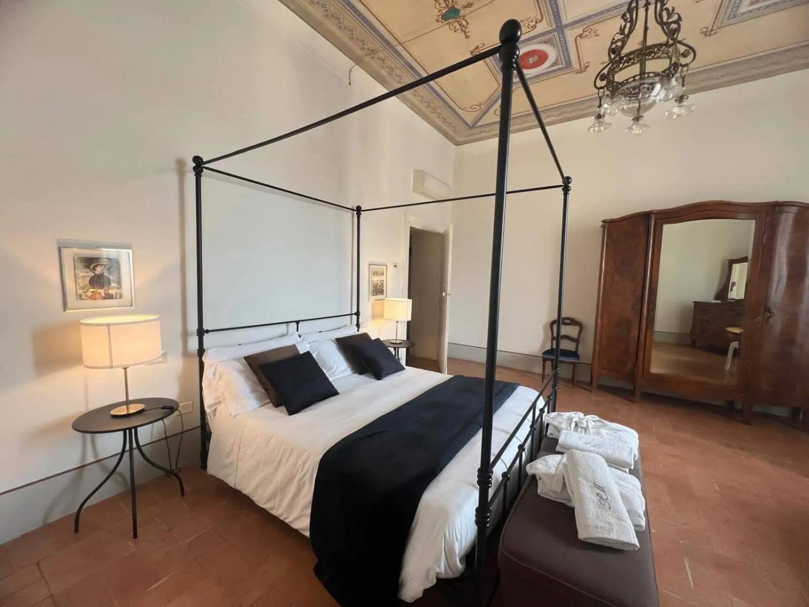 Bedroom, Bed in Palazzo Mattei b&b and charming rooms