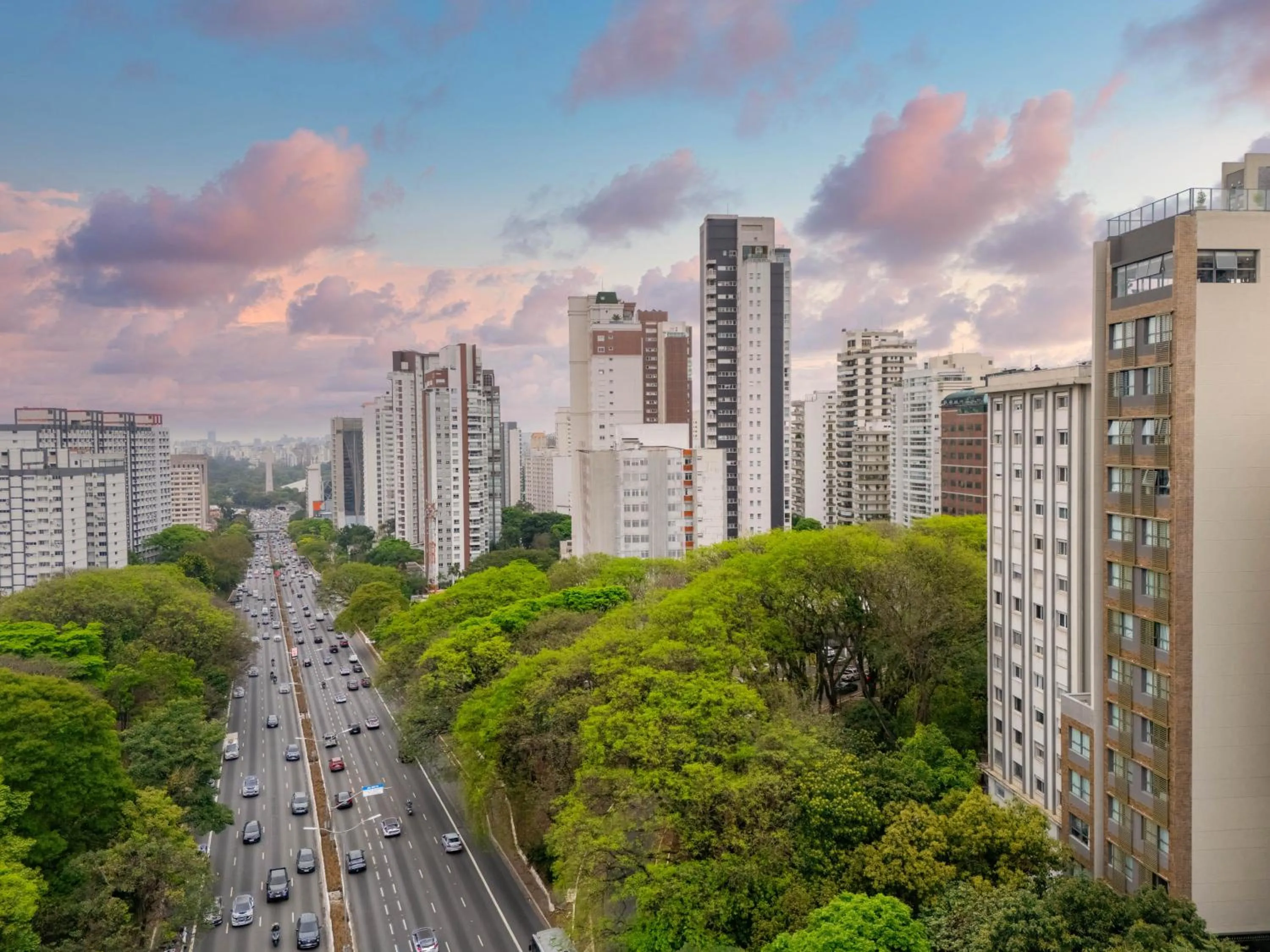 Bird's eye view in Cozzy Premium Paulista Hotel