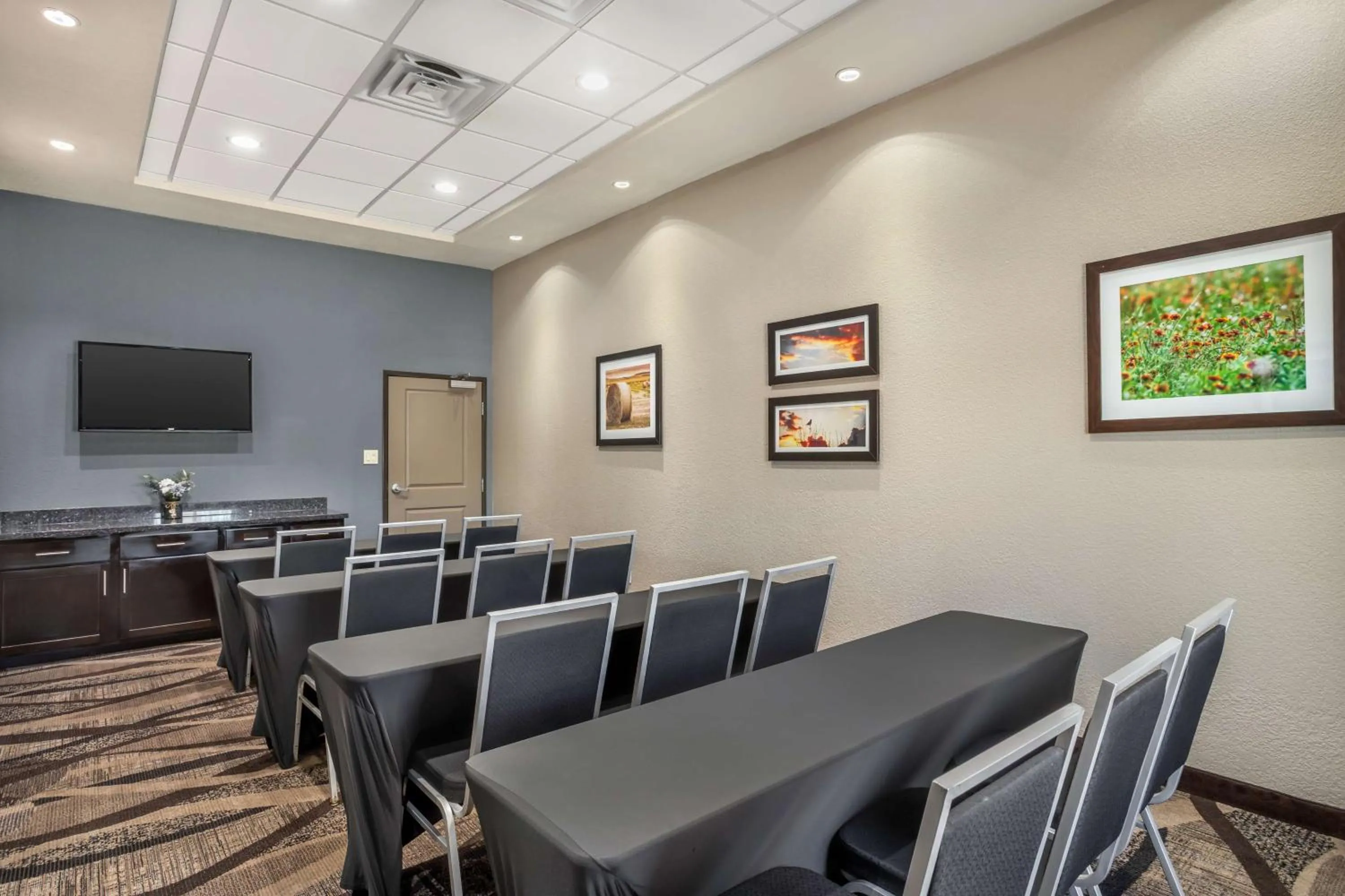 Meeting/conference room in Best Western Plus Lake Jackson Inn & Suites