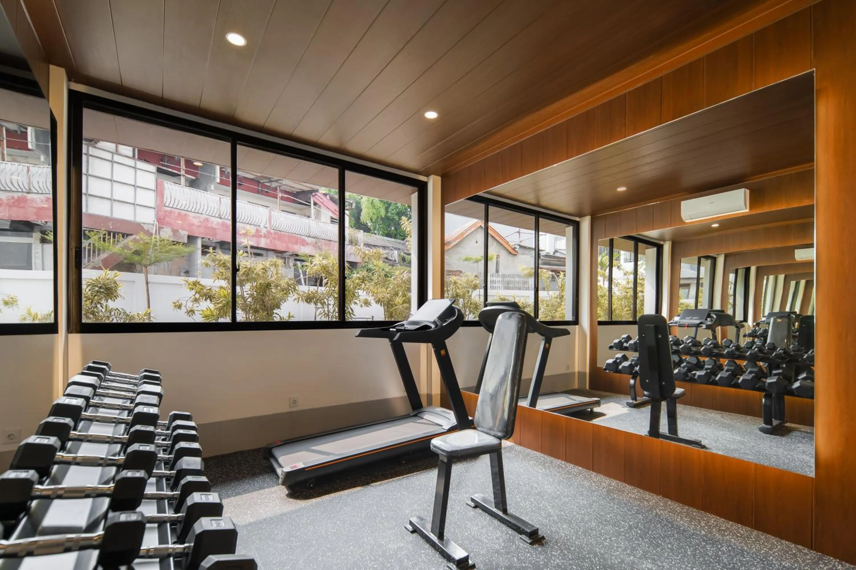 Fitness centre/facilities in Cove Dra House