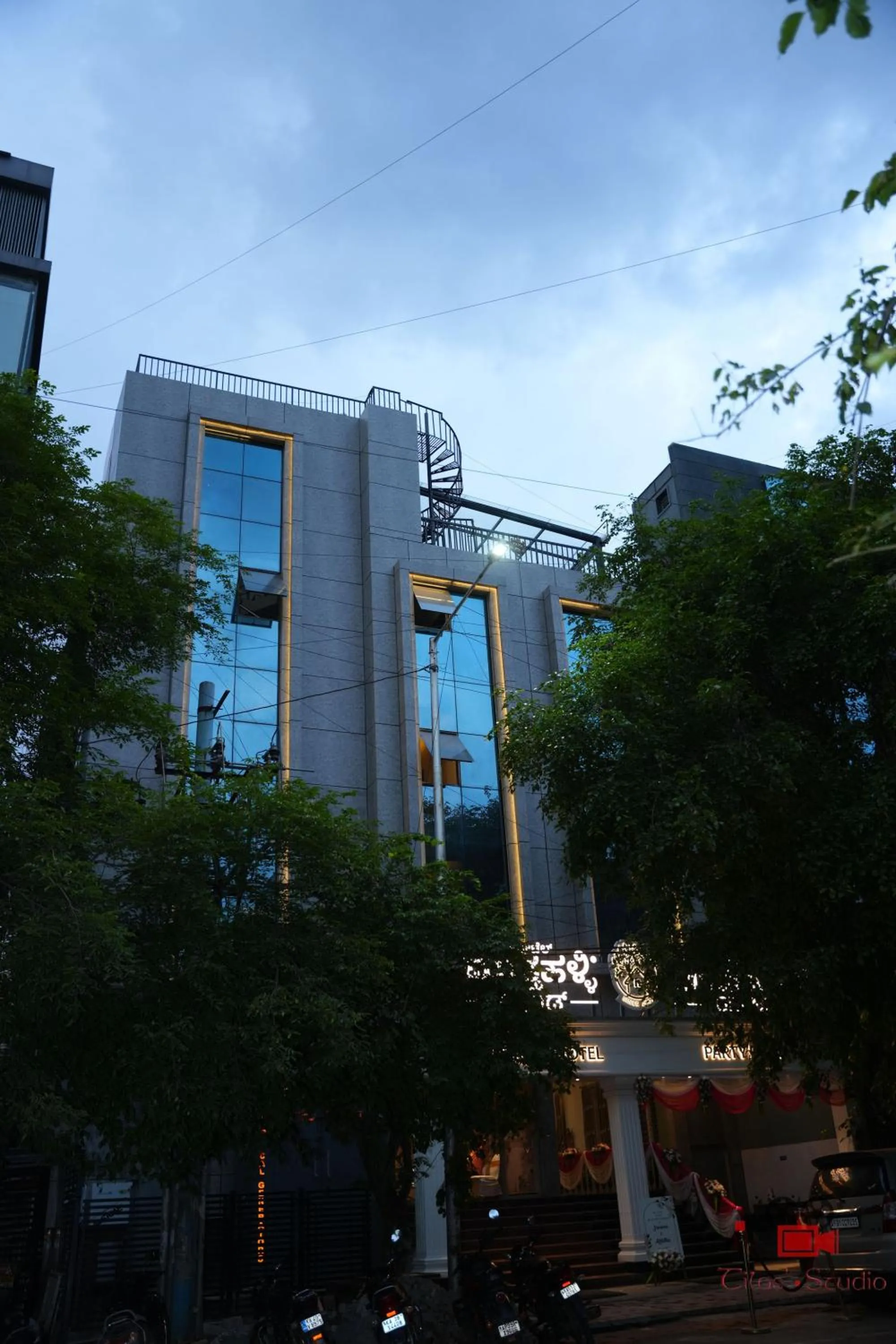 Property building in Hotel Muthahalli Grand