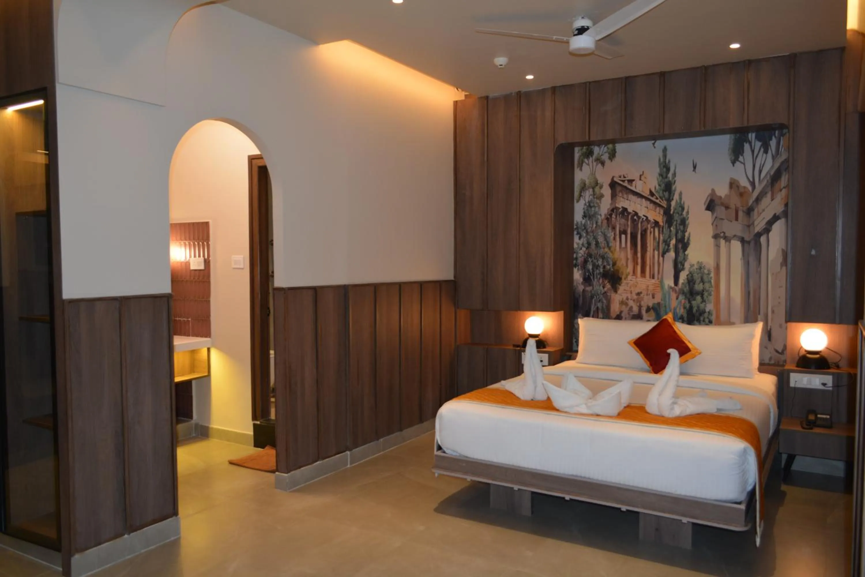 Living room, Bed in Hotel Muthahalli Grand