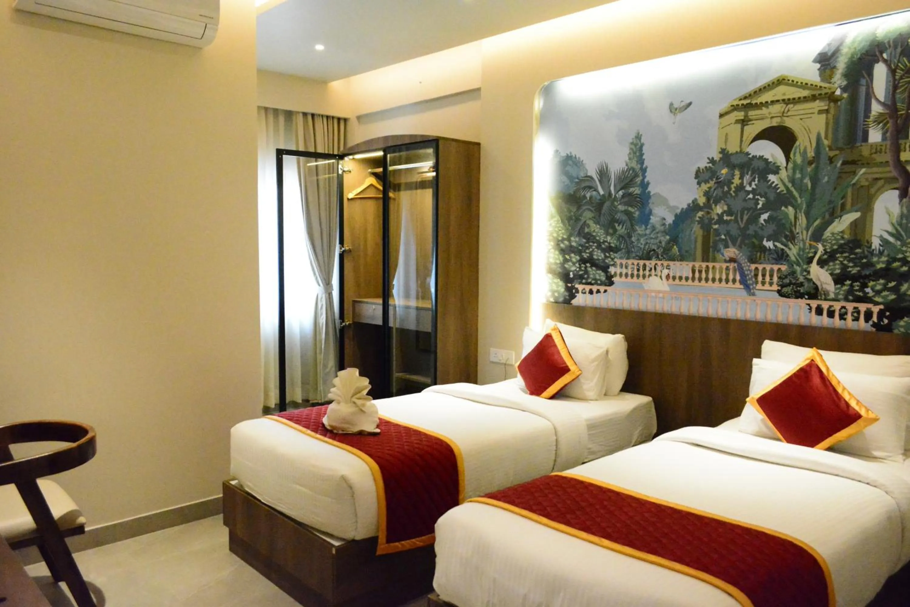 Bed in Hotel Muthahalli Grand