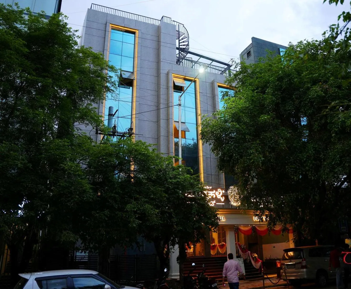 Property building in Hotel Muthahalli Grand