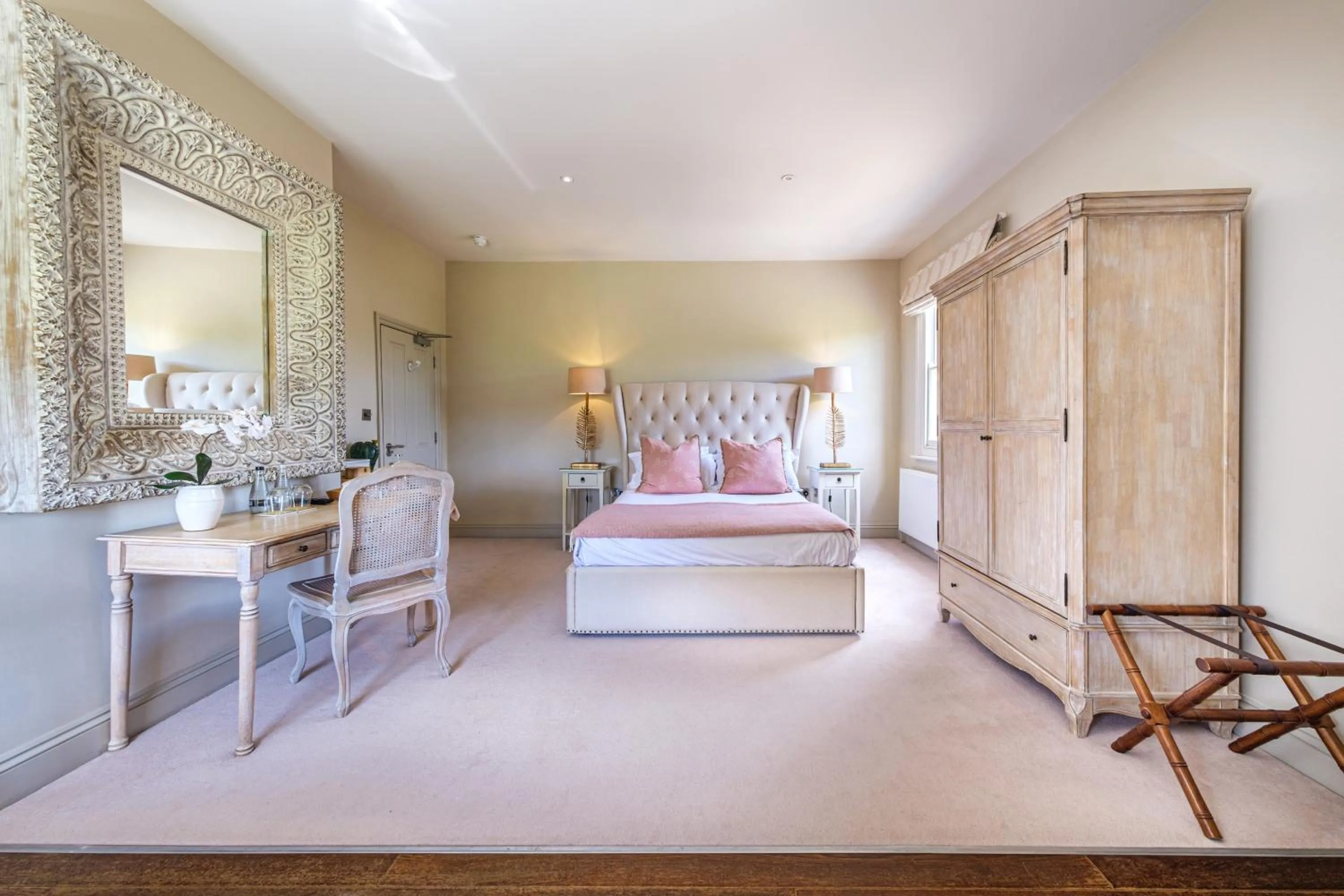 Photo of the whole room, Bed in The Packhorse Inn