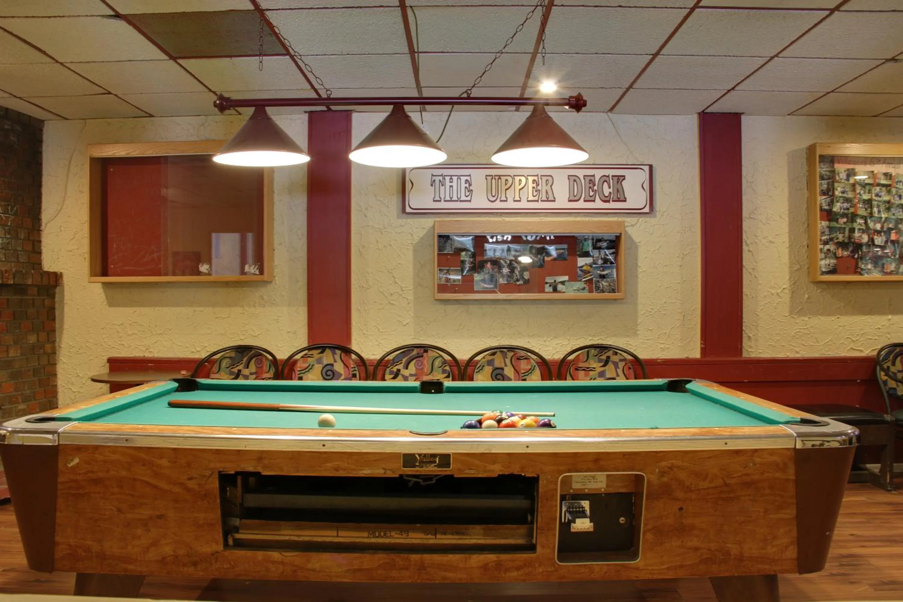 Lounge or bar in Villagers Inn