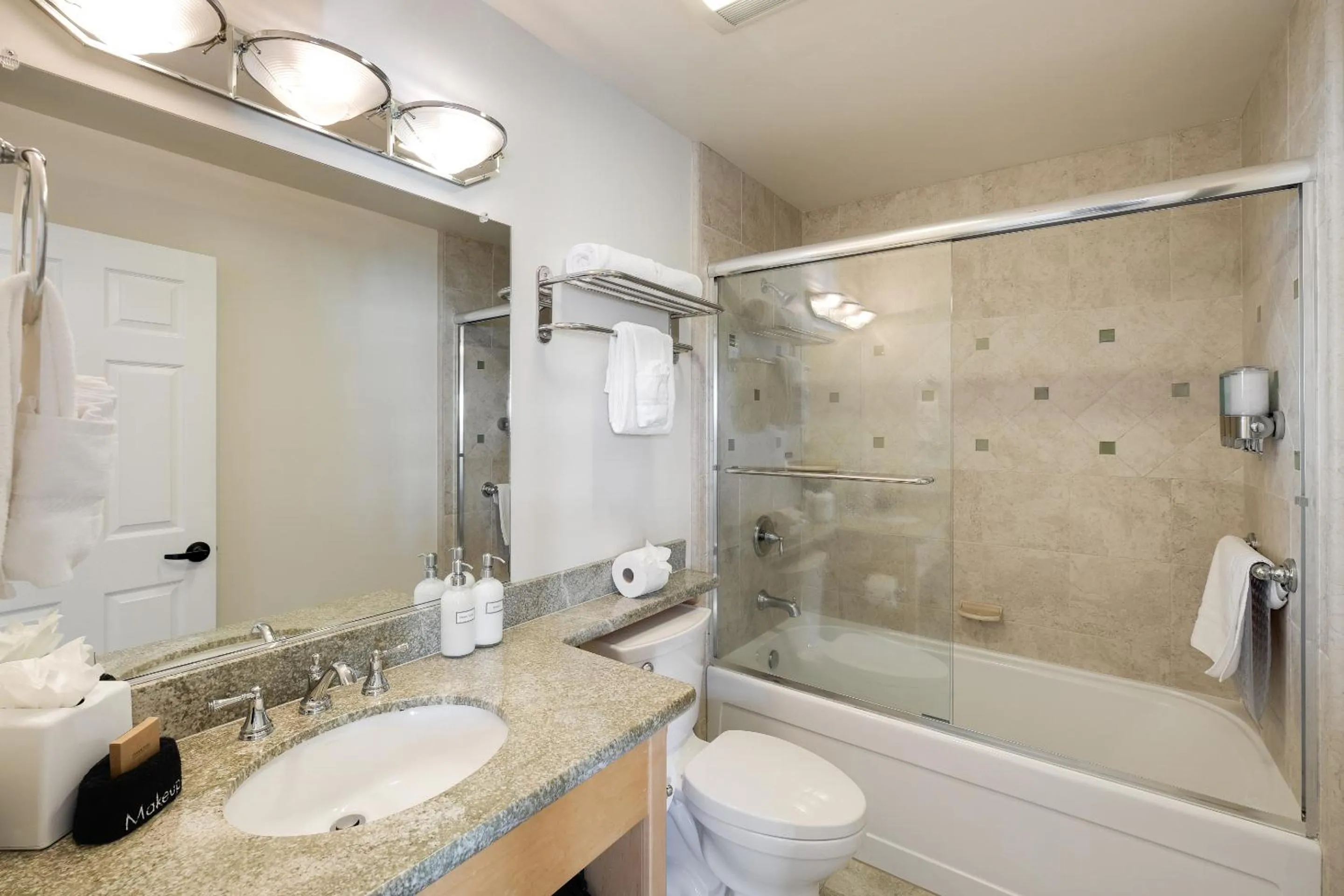 Bedroom in Estero Inn