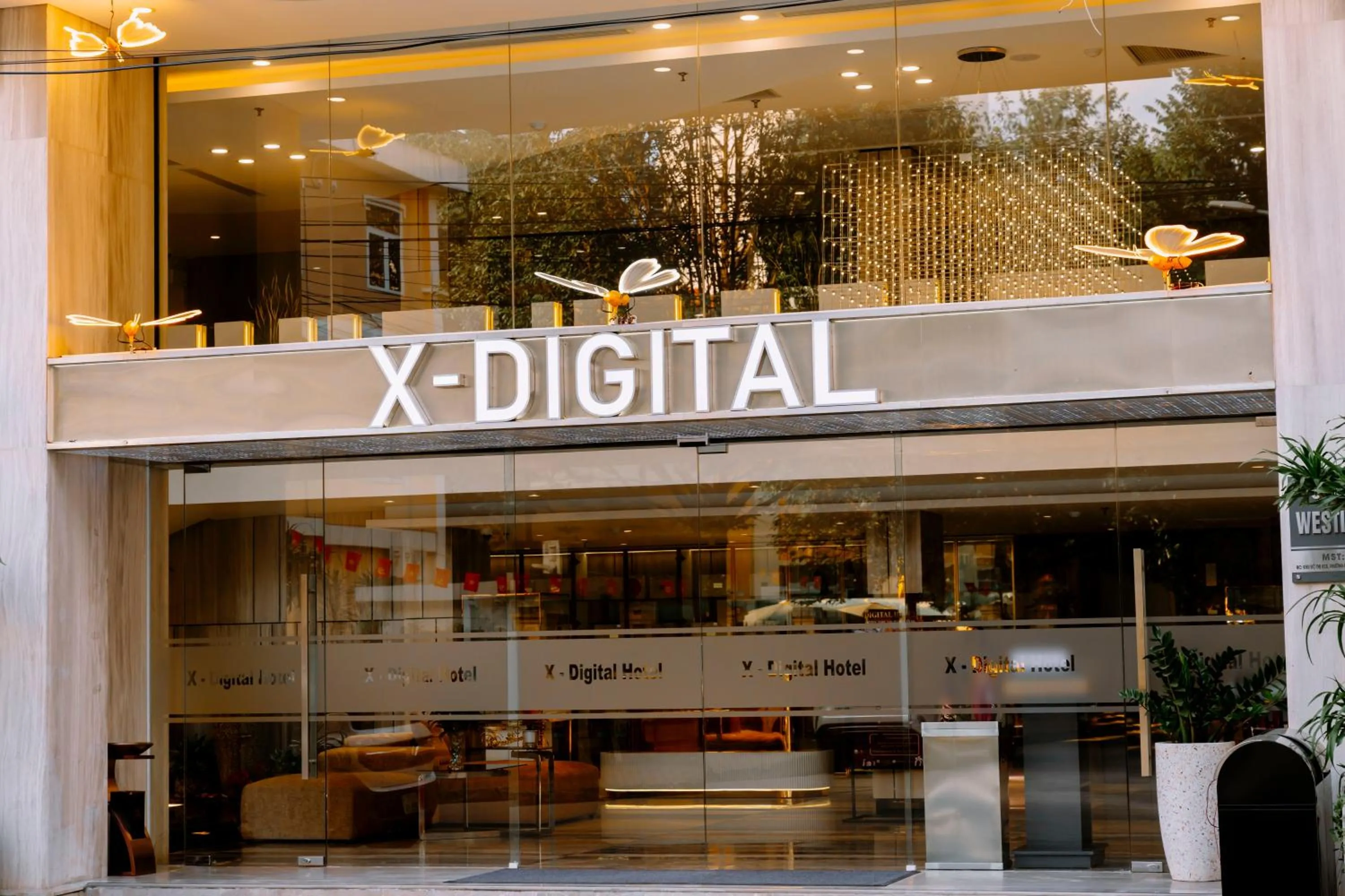 Property building in X-Digital HOTEL