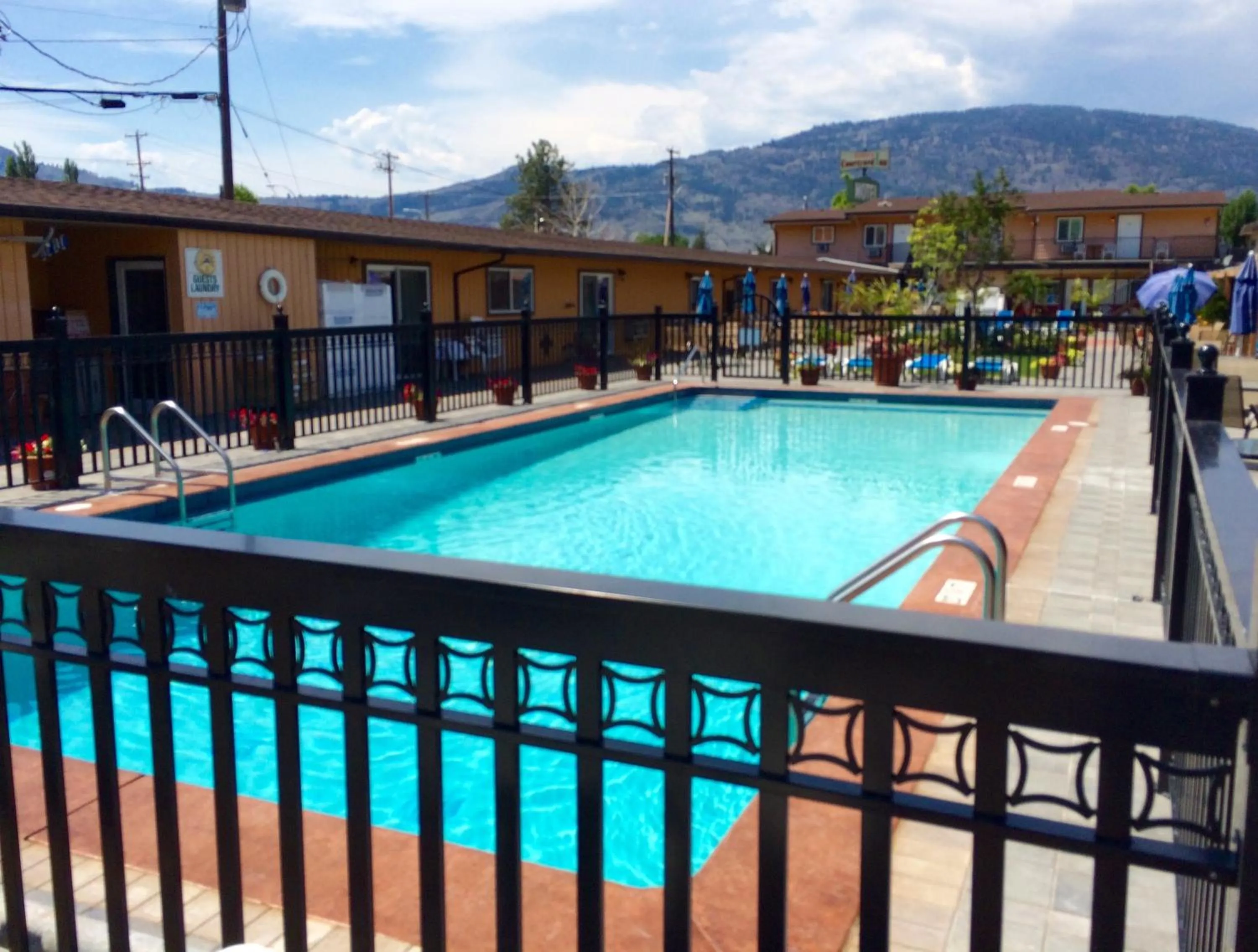 Property building in Sahara Suites