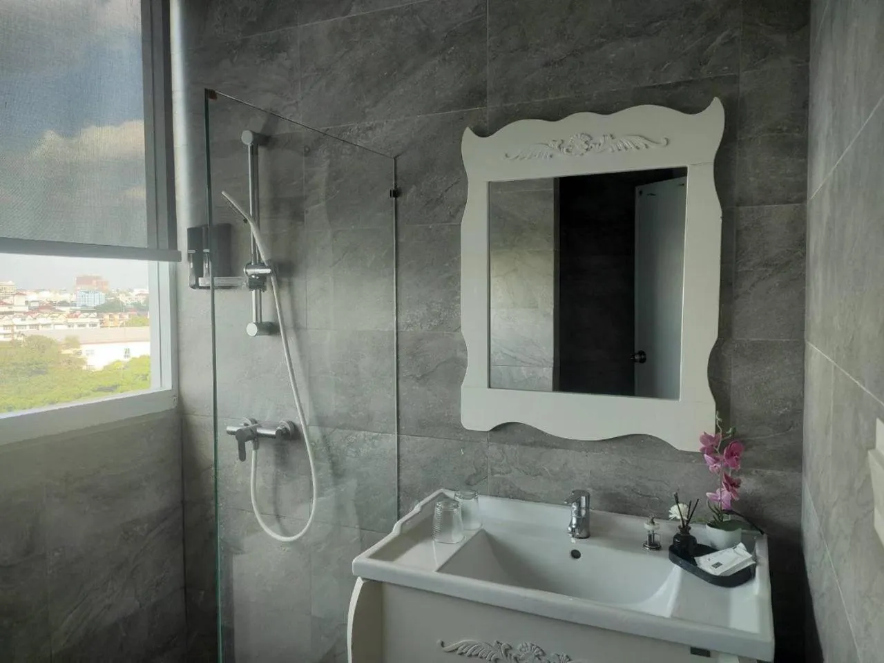 Bathroom in KANN Pattaya Hotel