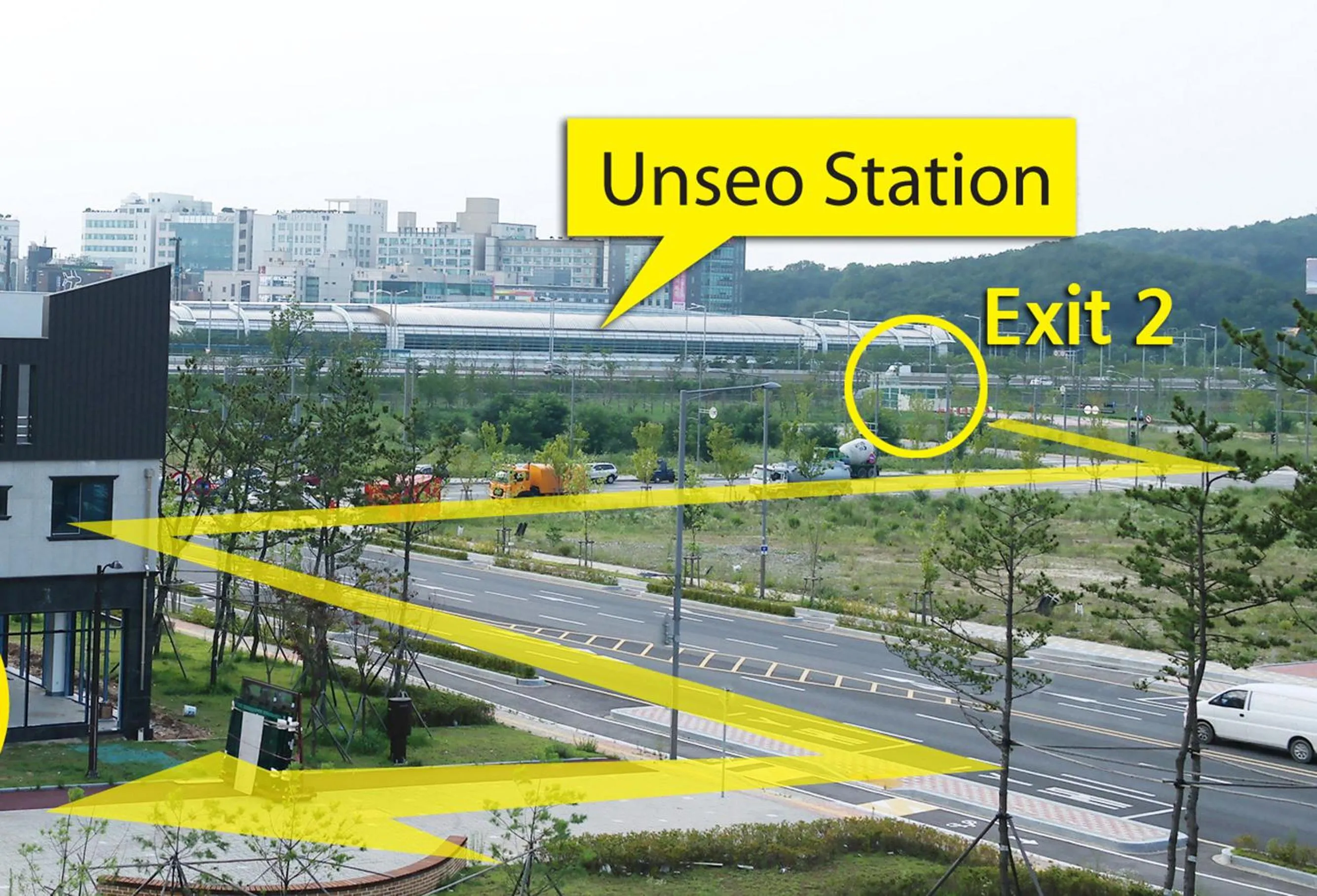 Text overlay in Mr. Kim Guesthouse