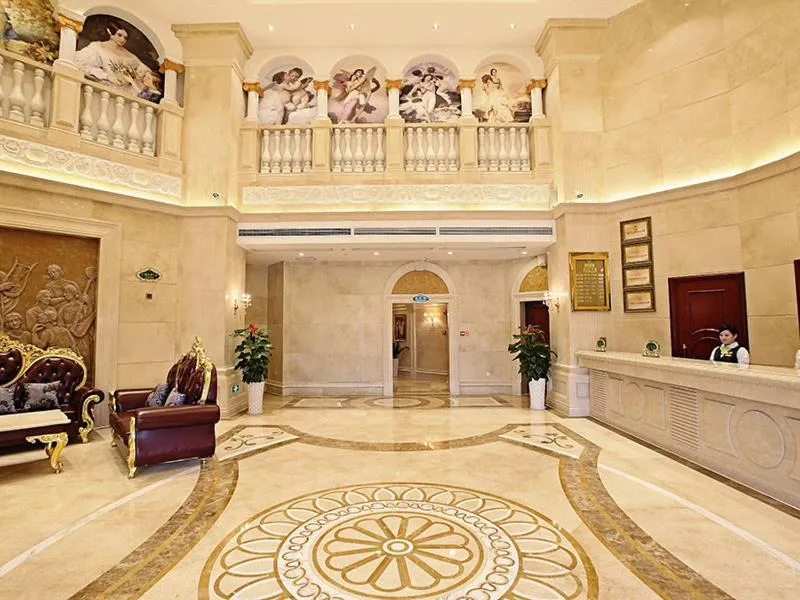 Vienna Hotel Changnan