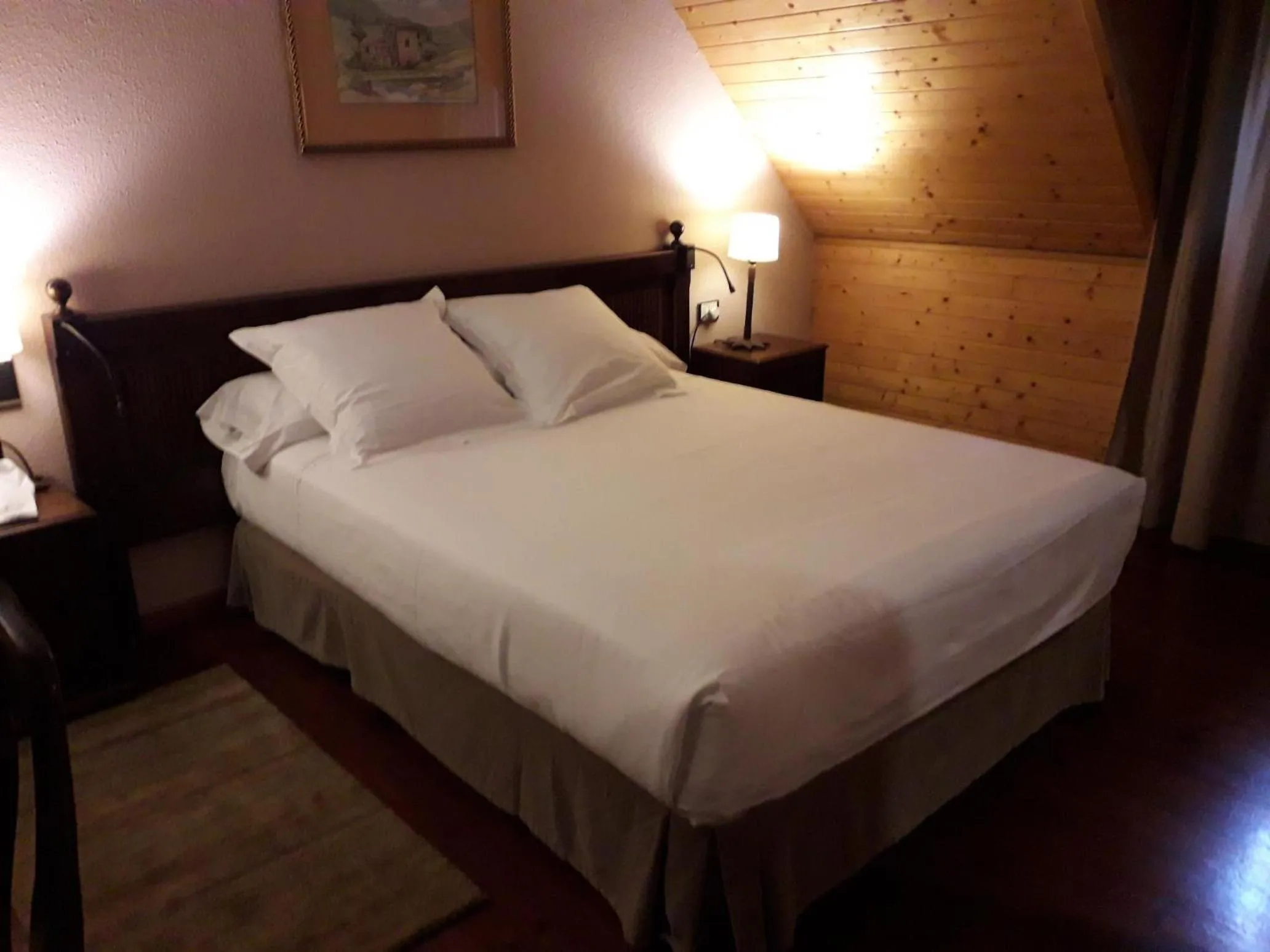 Bed in Parador de Artíes