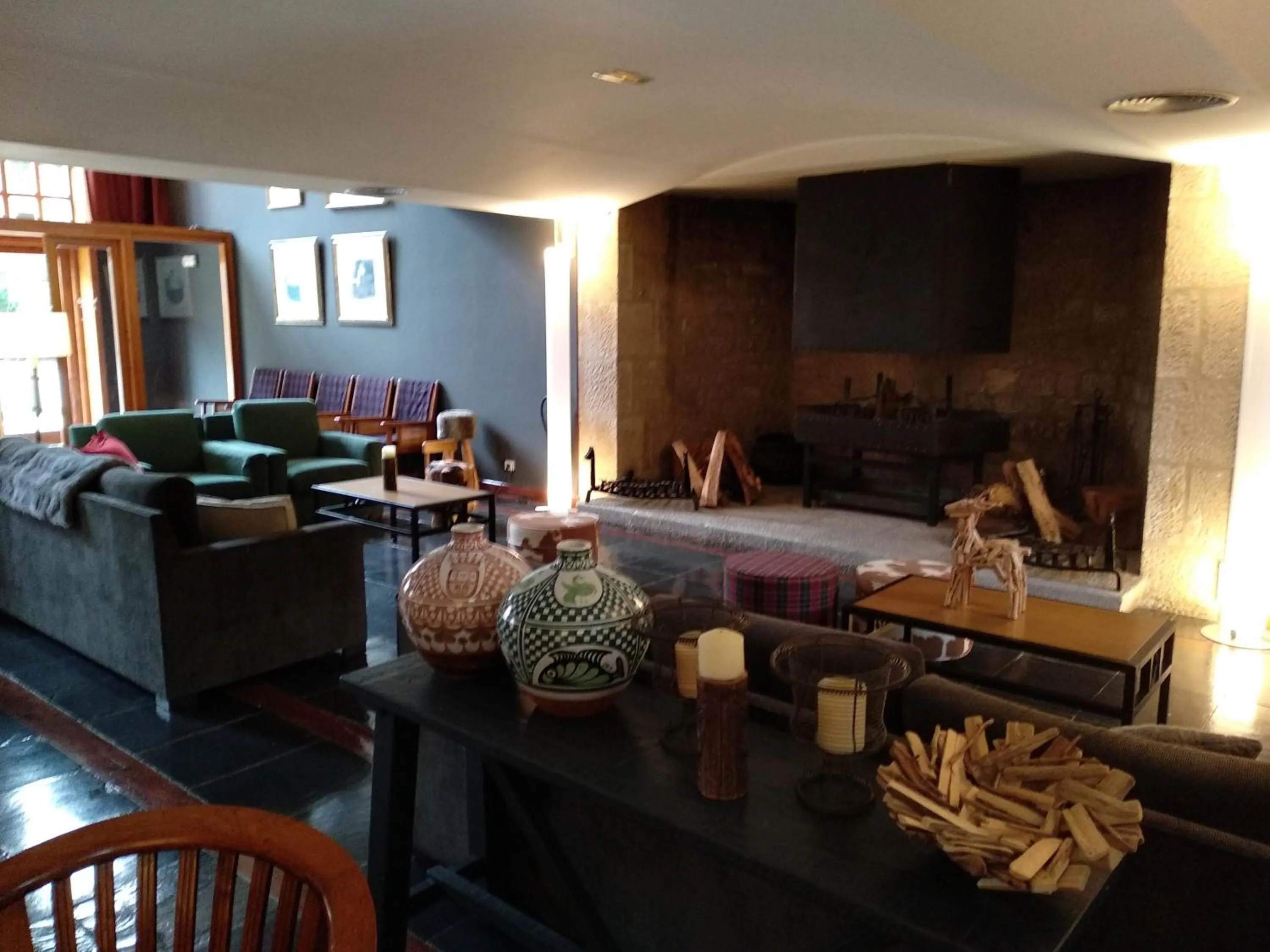 Lounge or bar in Parador de Artíes