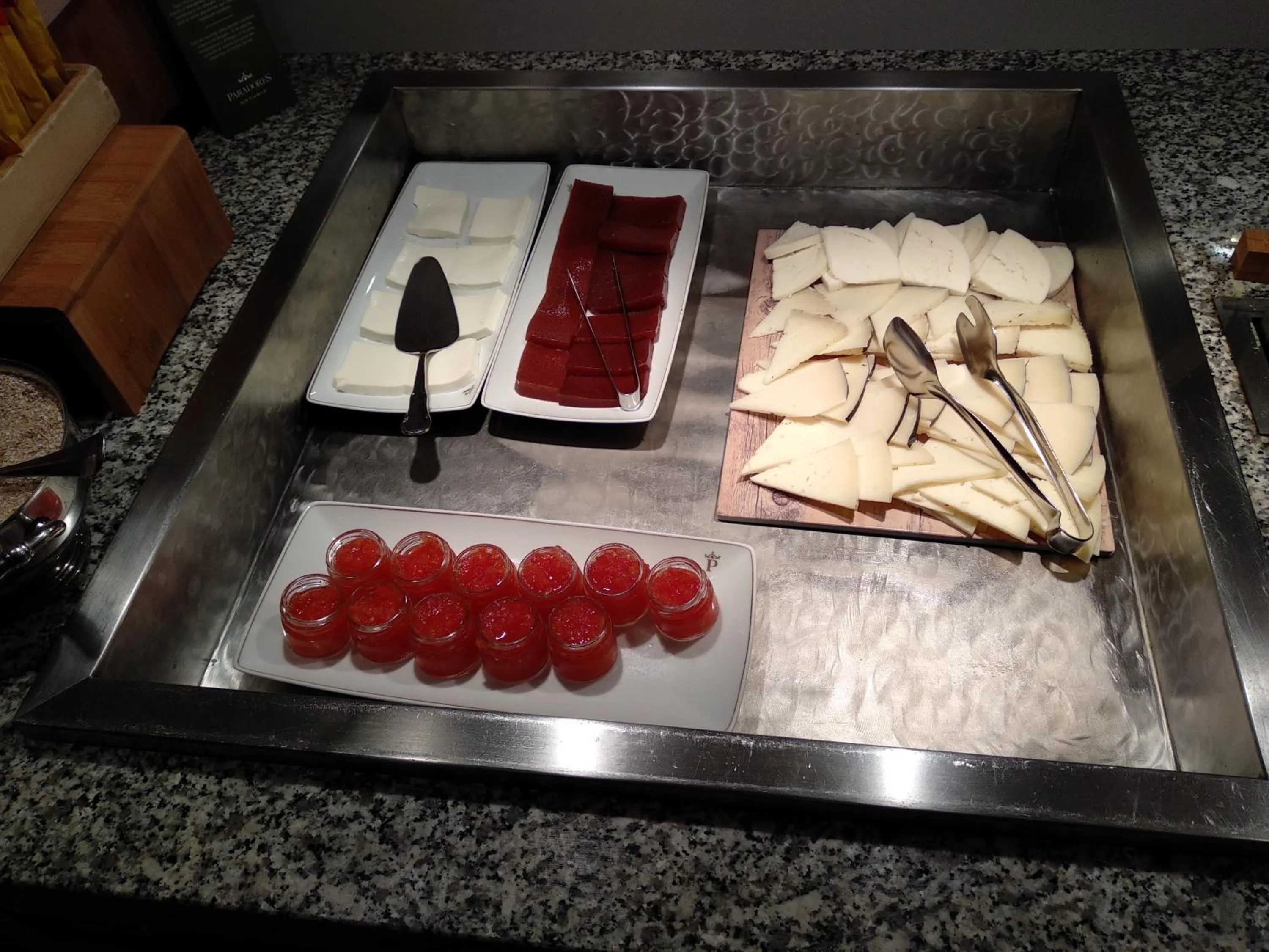 Breakfast in Parador de Artíes