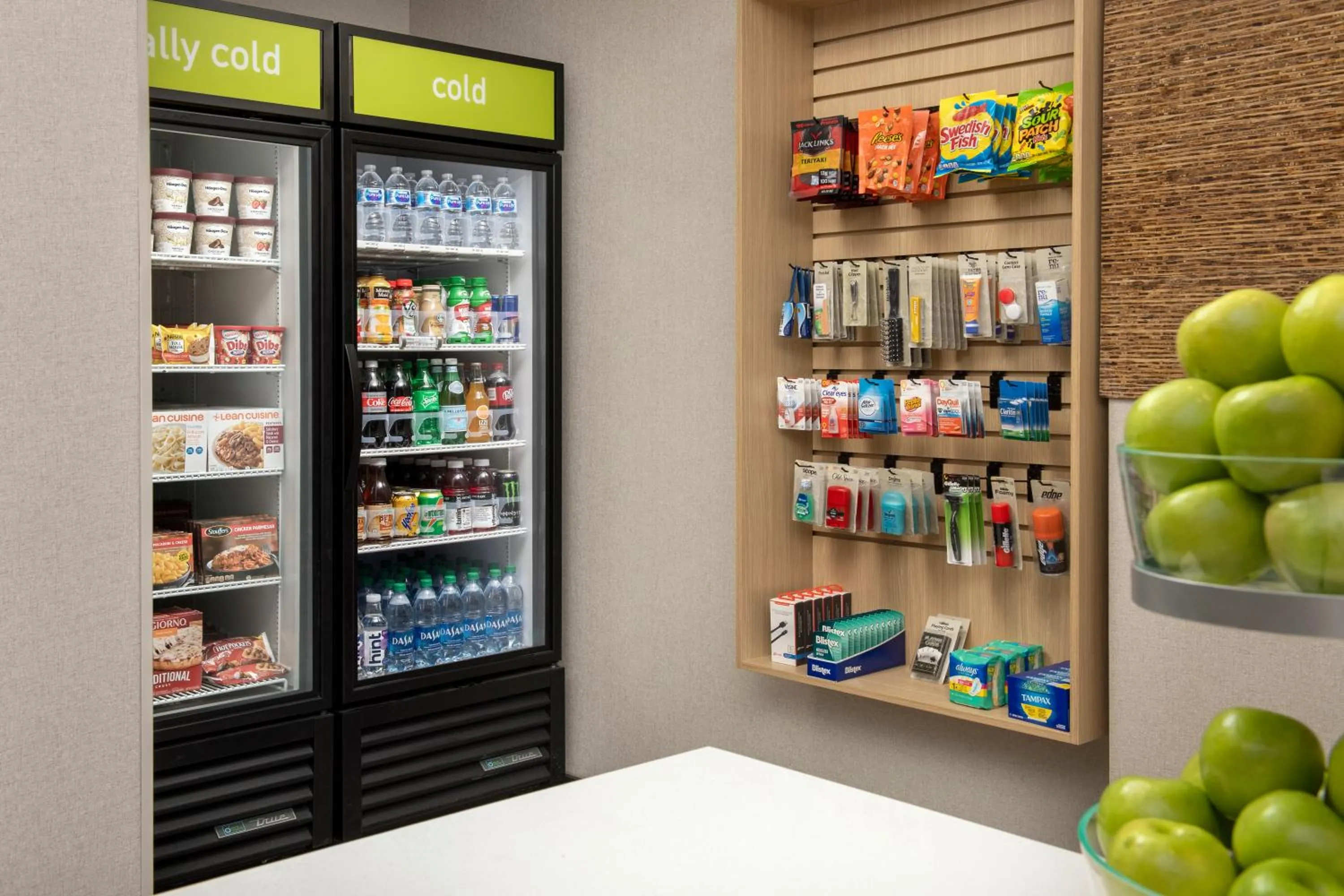 Restaurant/places to eat in Home2 Suites By Hilton Weston Ft. Lauderdale