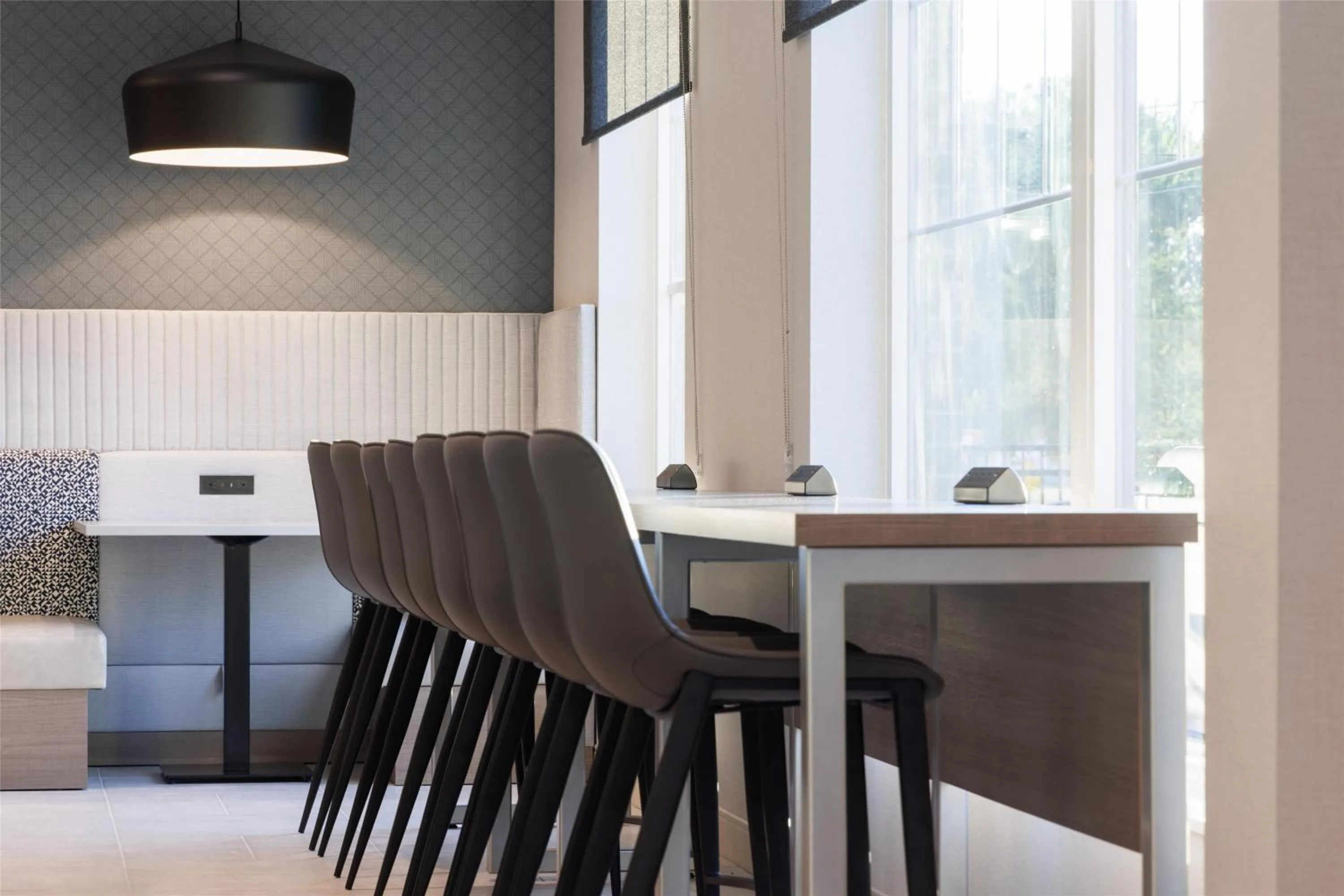 Lobby or reception in Home2 Suites By Hilton Kittery