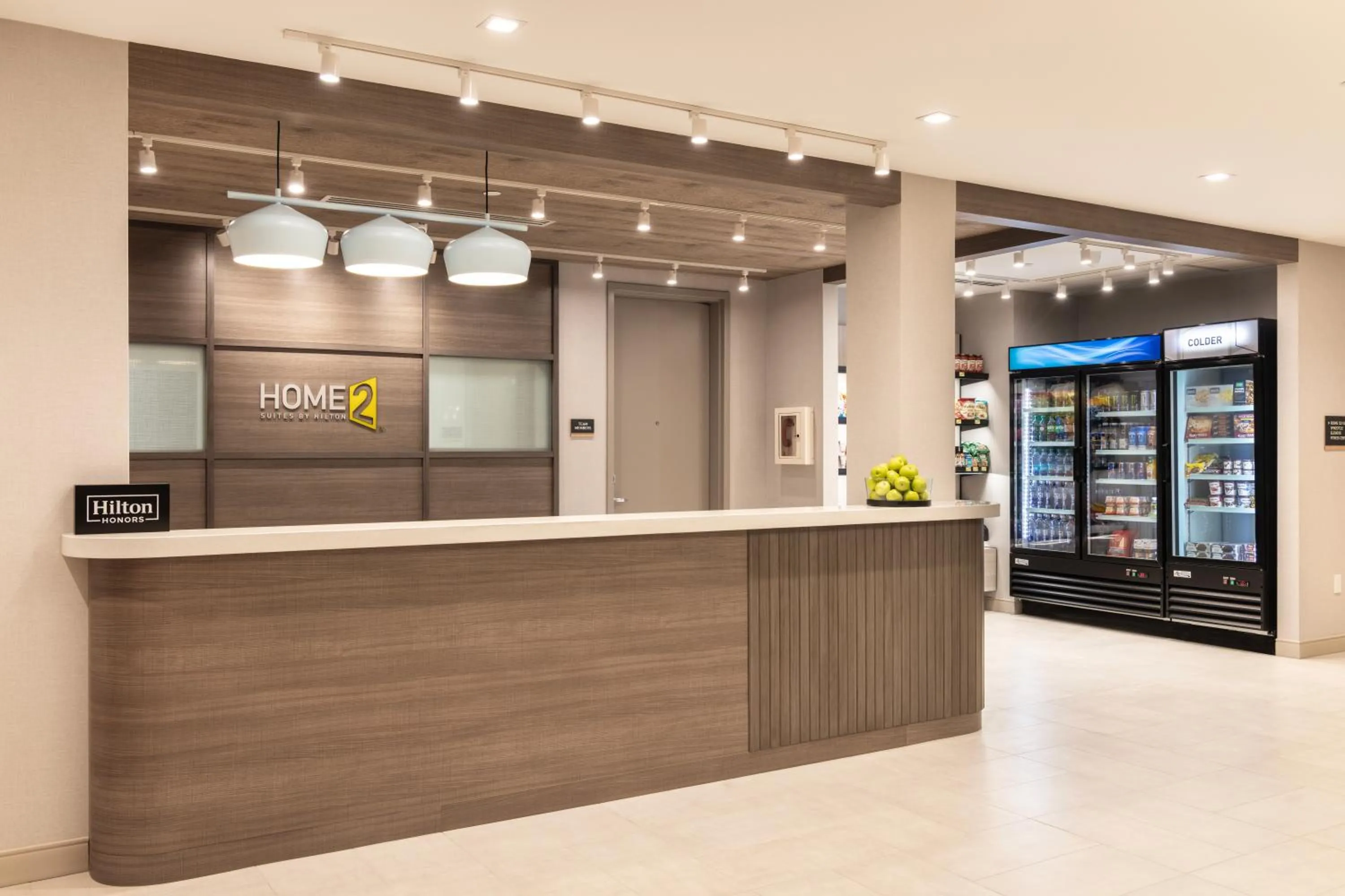 Lobby or reception in Home2 Suites By Hilton Kittery