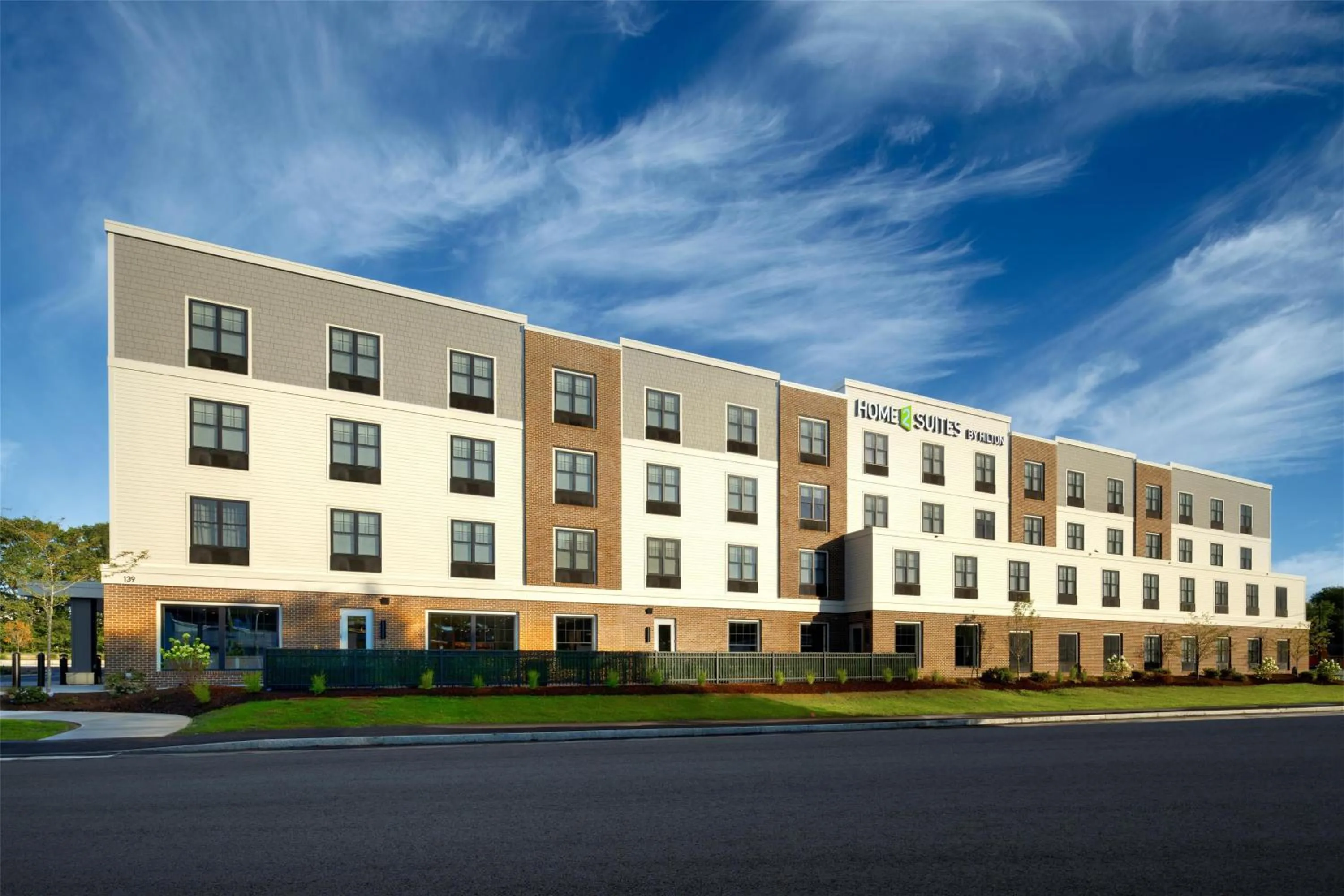 Property building in Home2 Suites By Hilton Kittery