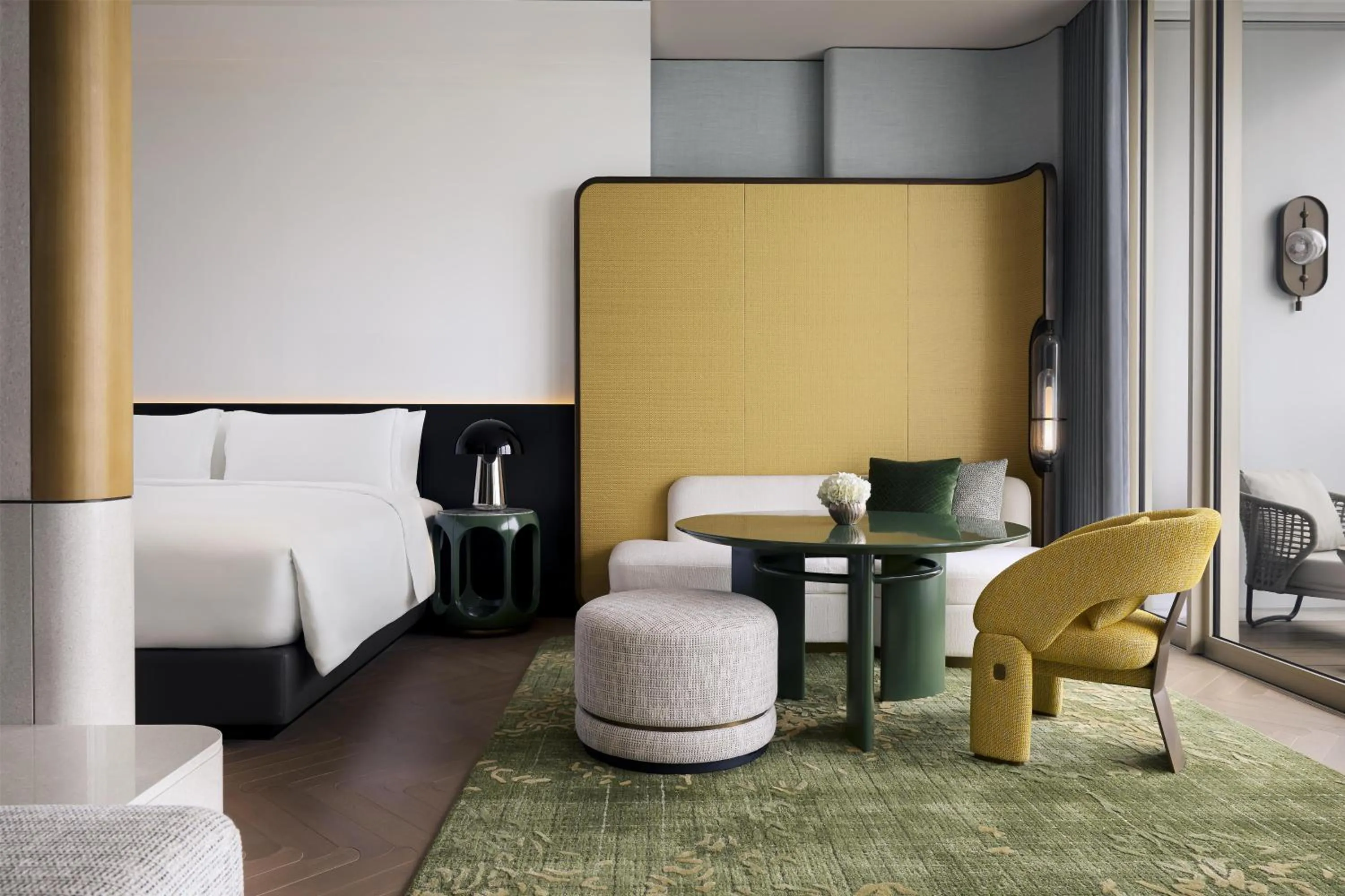 Living room in Waldorf Astoria Shanghai Qiantan