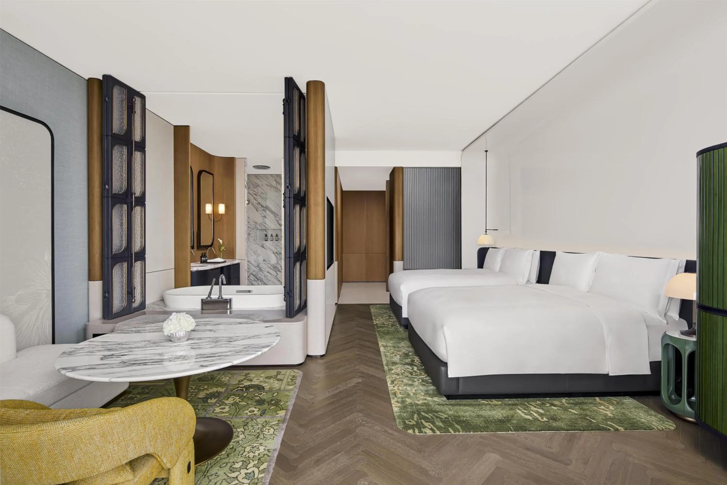 Bed in Waldorf Astoria Shanghai Qiantan