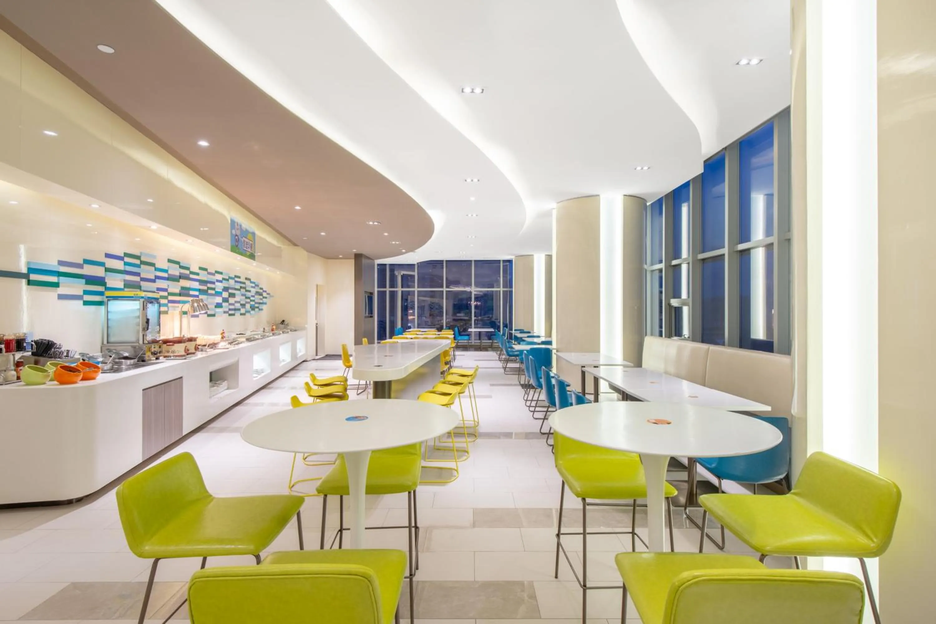 Breakfast in Holiday Inn Express Changzhou Lanling by IHG