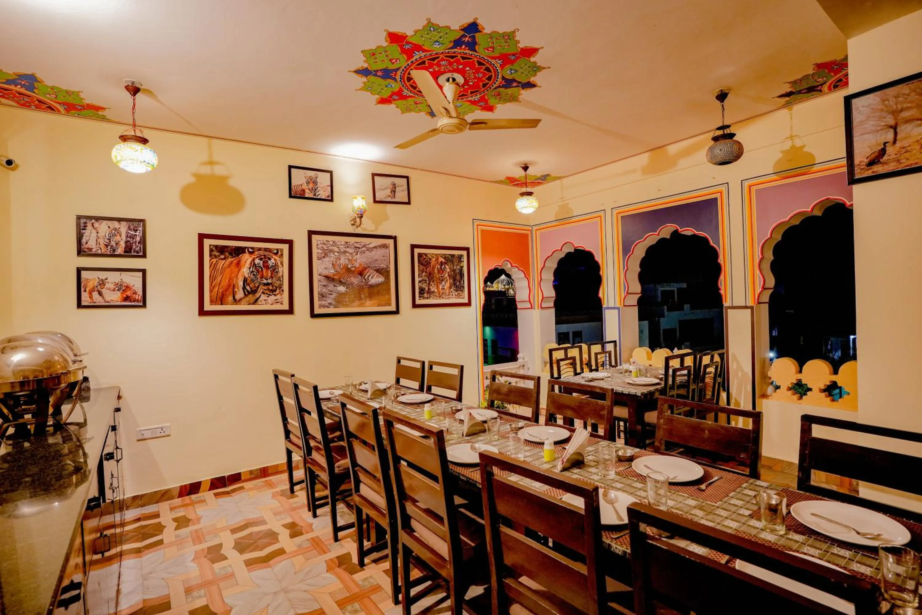 Restaurant/places to eat in Rajputana Heritage