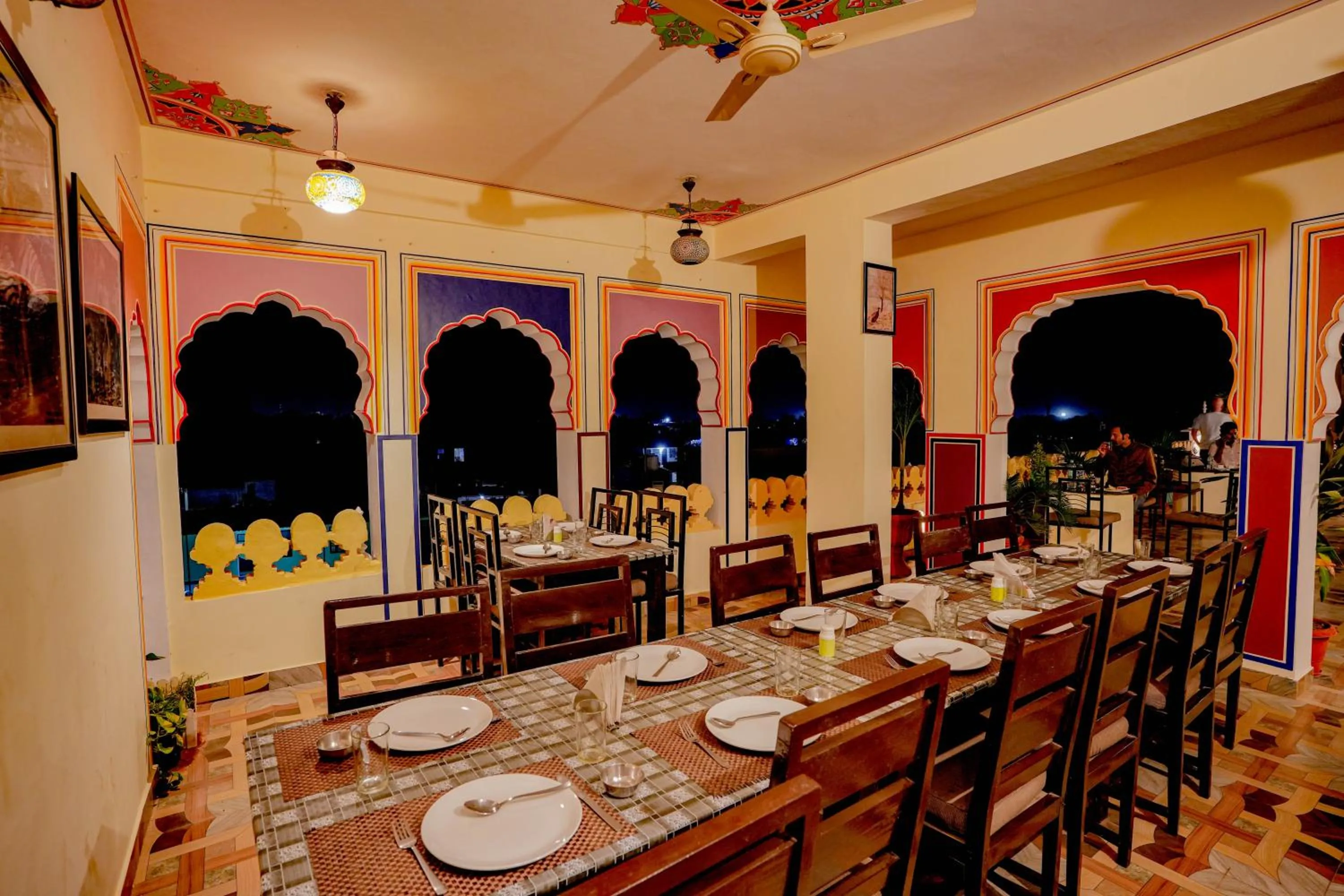 Restaurant/places to eat in Rajputana Heritage