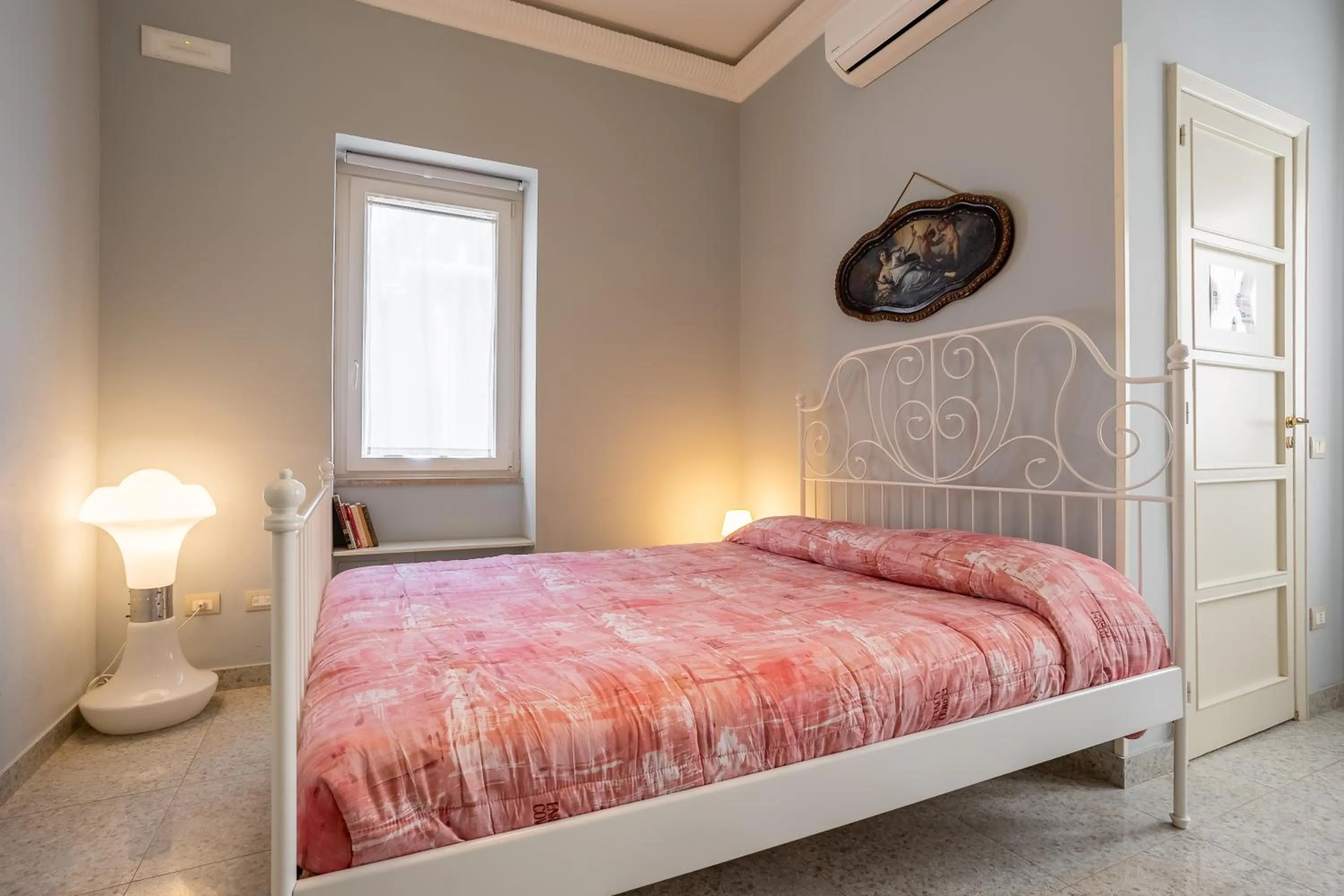 Bedroom, Bed in B&B Cumpari Turiddu