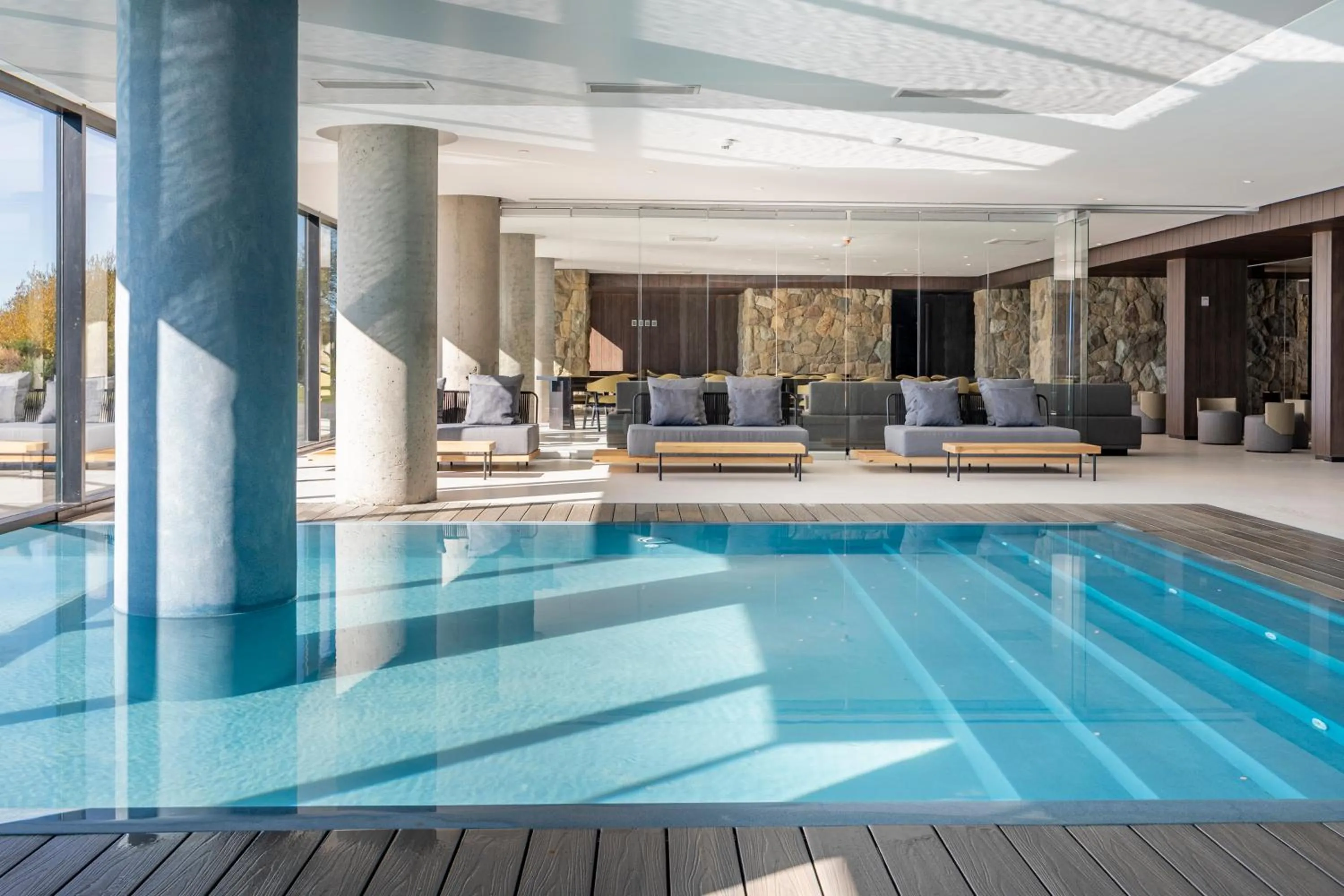 Restaurant/places to eat in Radisson Blu Bariloche