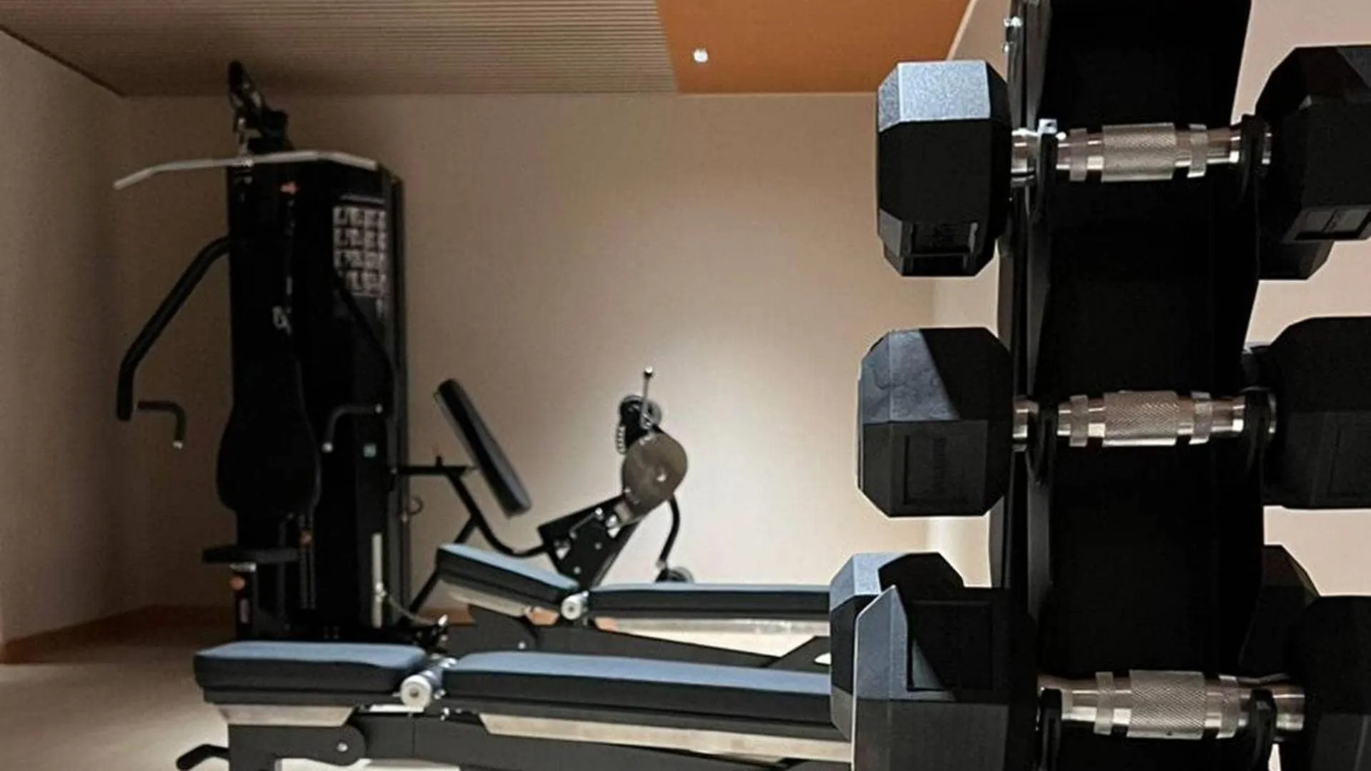 Fitness centre/facilities in Radisson Blu Bariloche