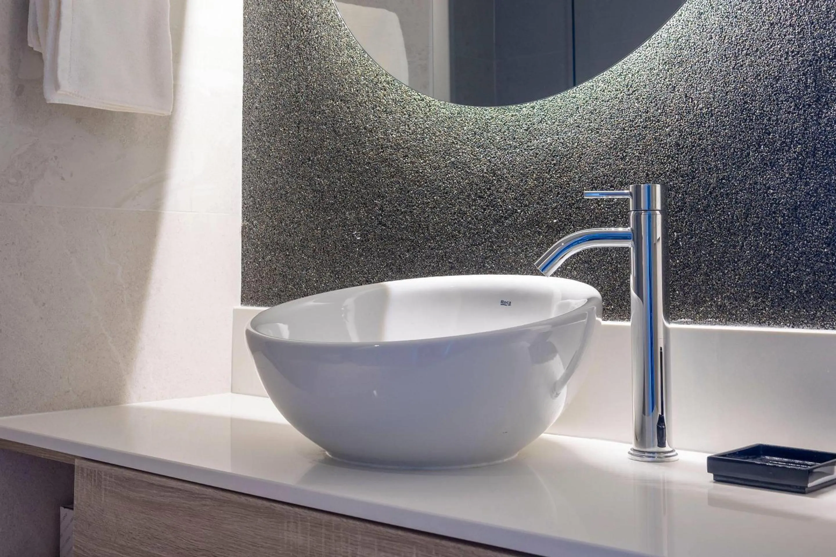 Bedroom in Radisson Blu Bariloche