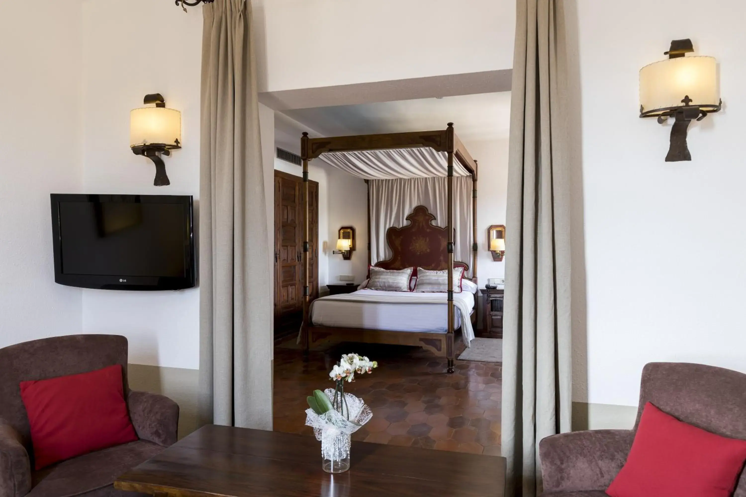 Superior Double Room in Parador de Tortosa Superior Double Room in Parador de Tortosa