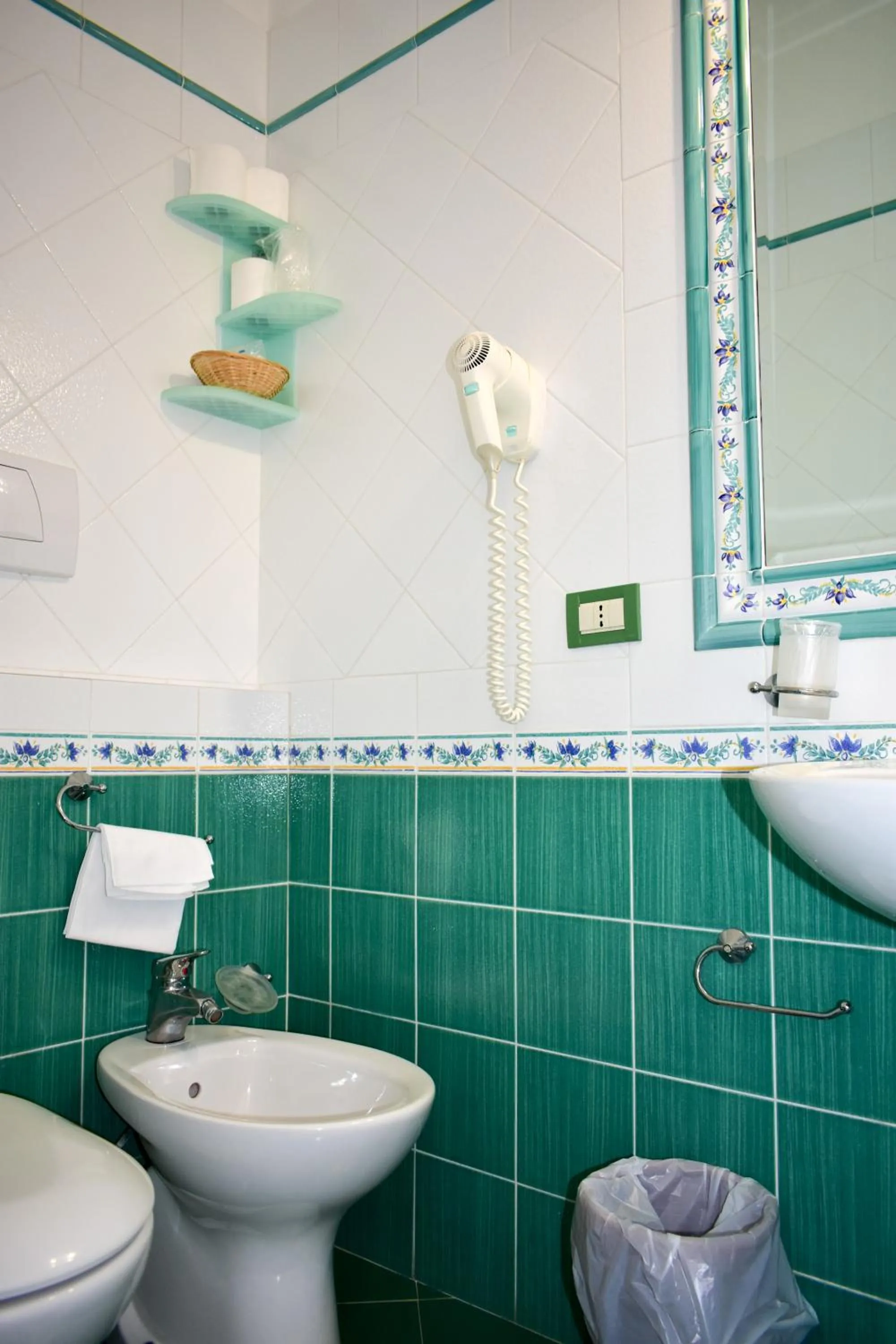 Bathroom in Hotel Amyclae