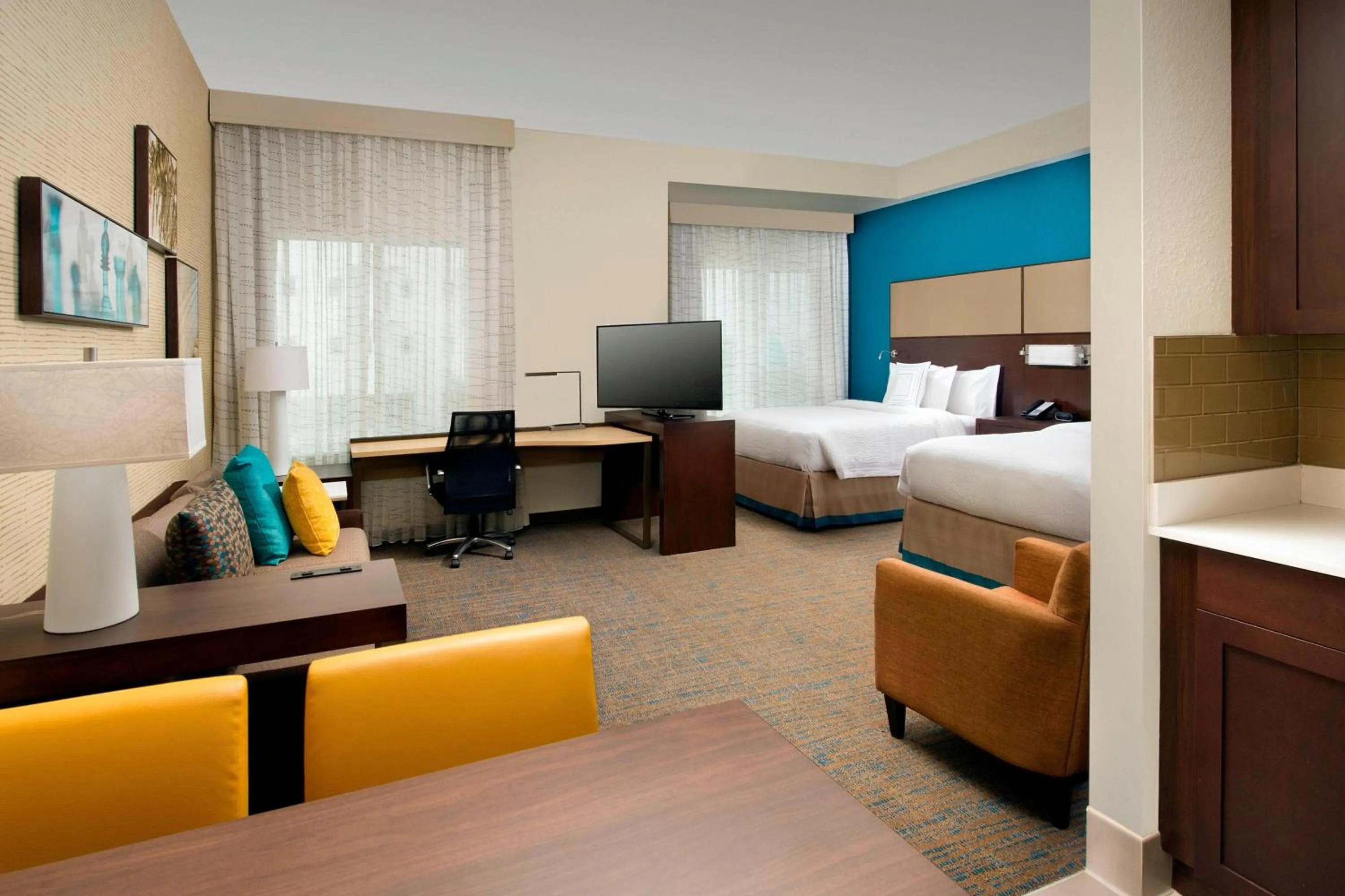 Living room, Bed in Residence Inn by Marriott Miami Airport West/Doral