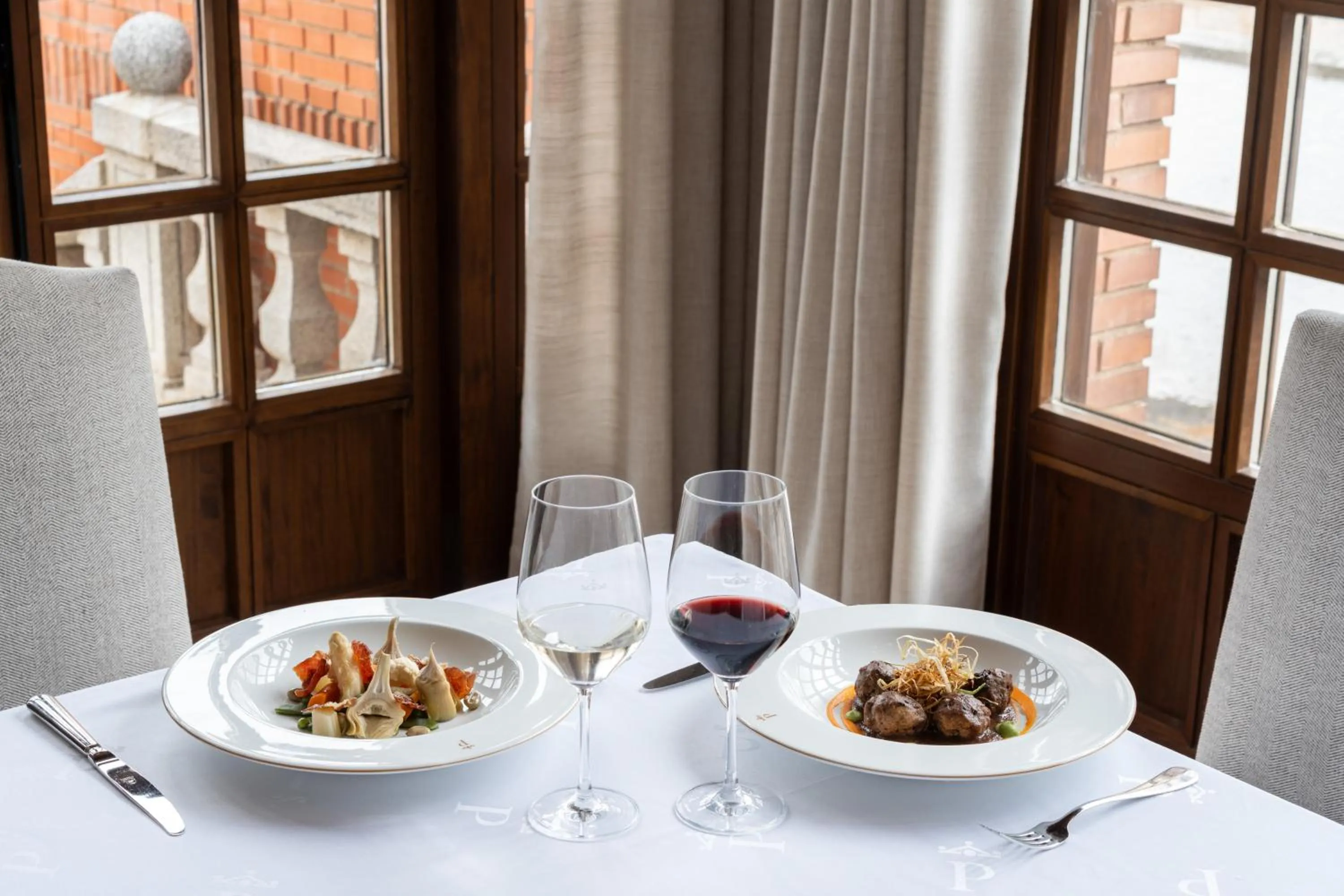 Food and drinks in Parador de Calahorra