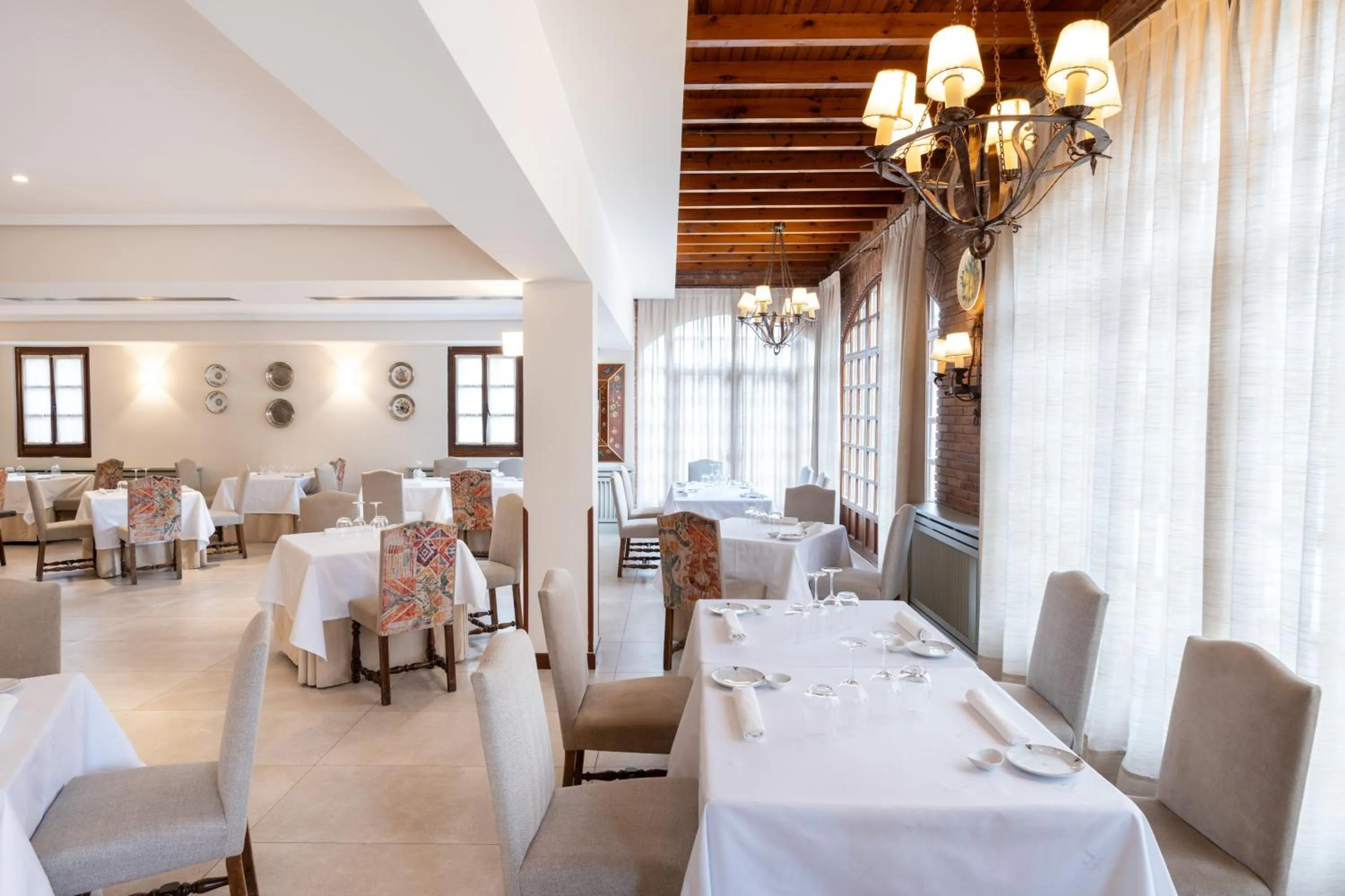 Restaurant/places to eat in Parador de Calahorra