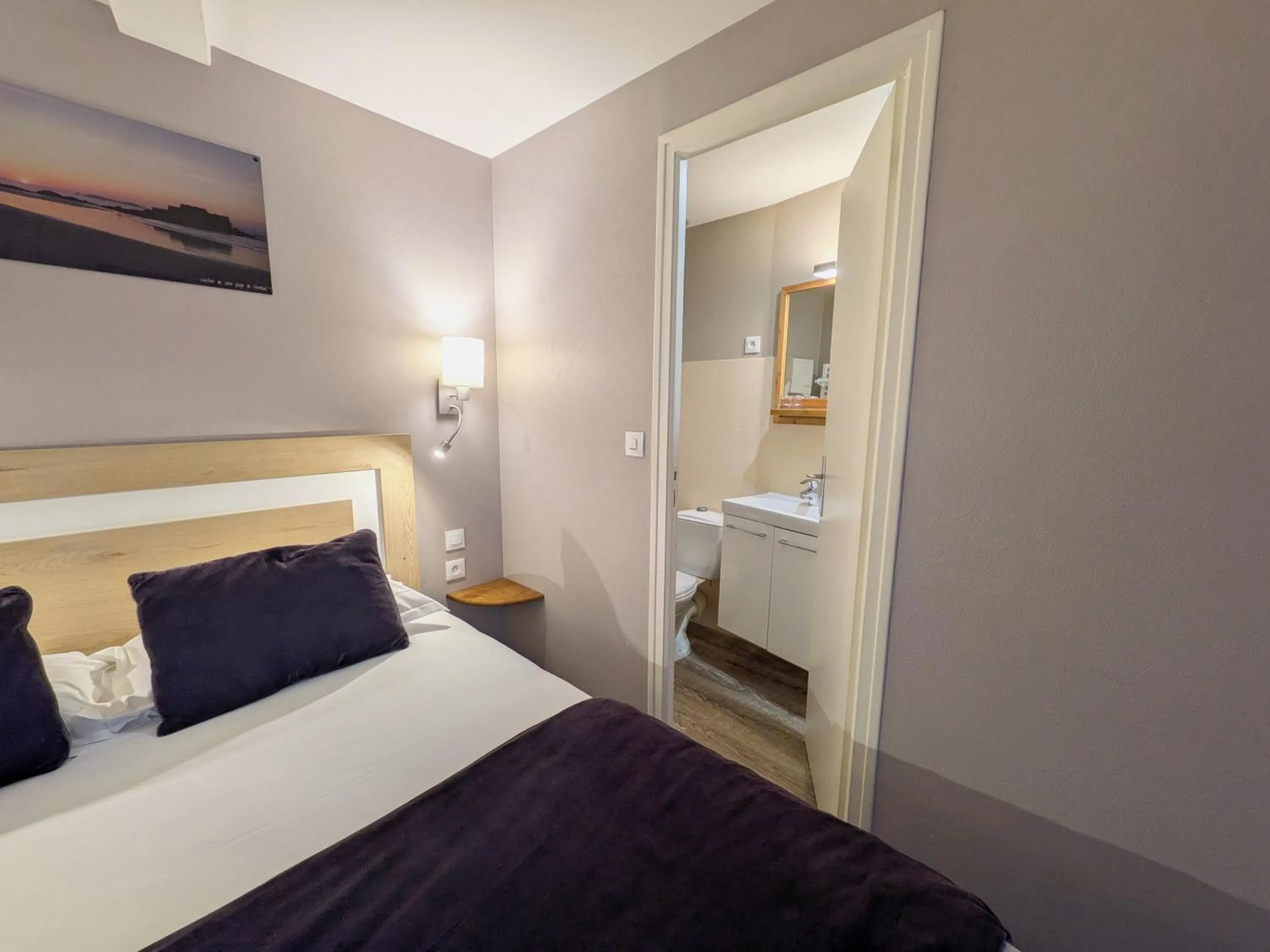 Bed in Hotel des Abers