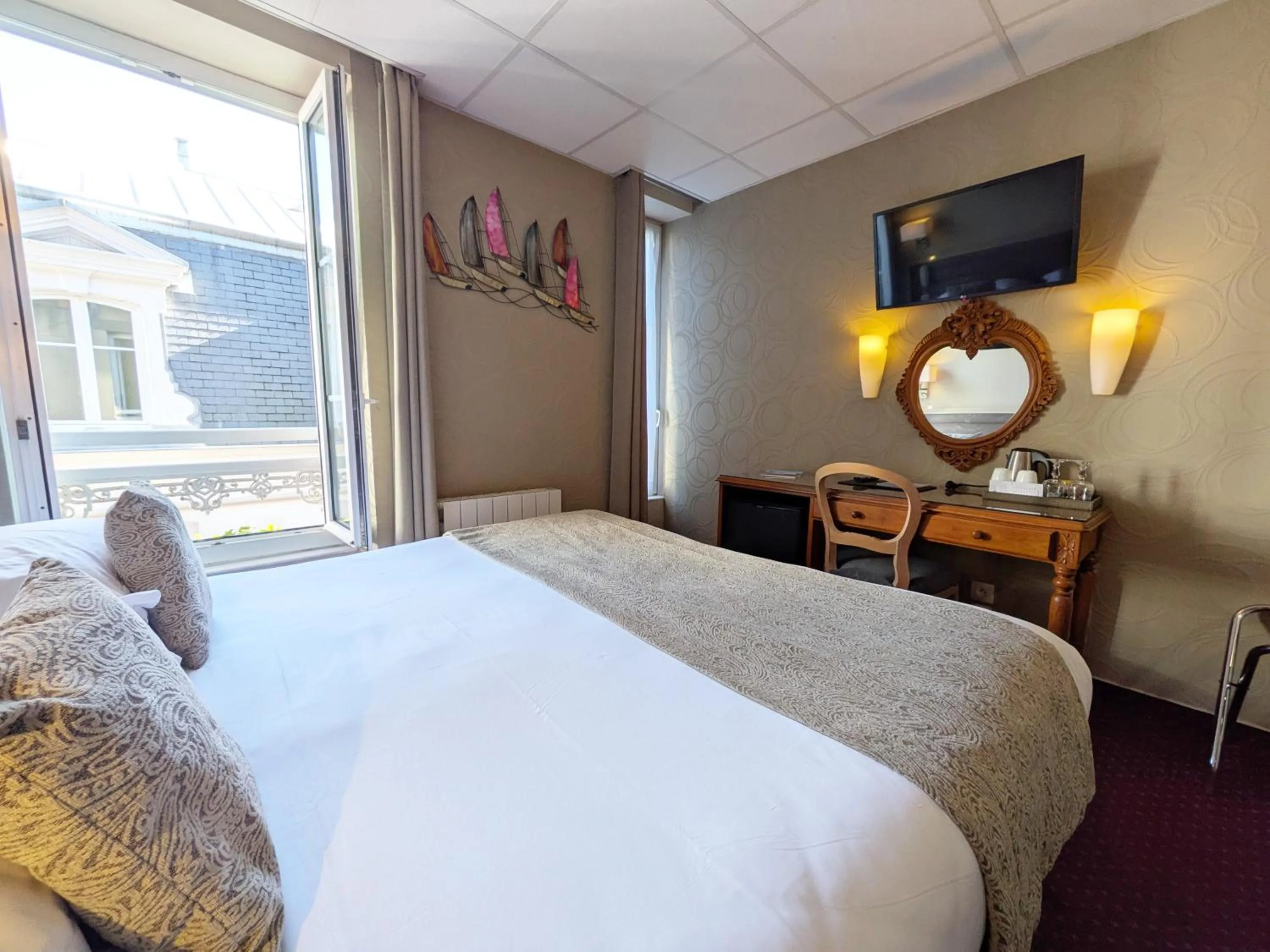 Bed in Hotel des Abers