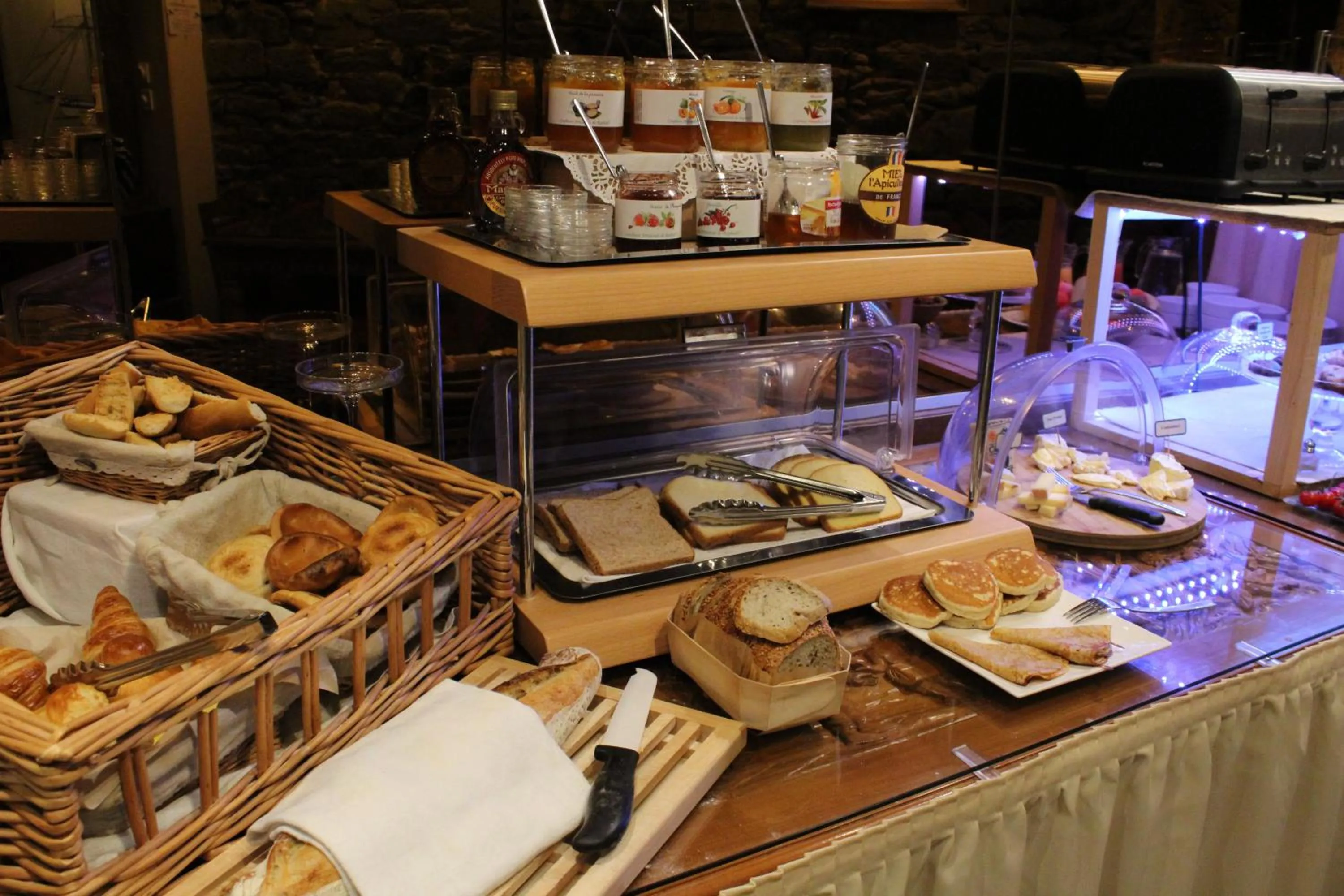 Food and drinks in Hotel des Abers