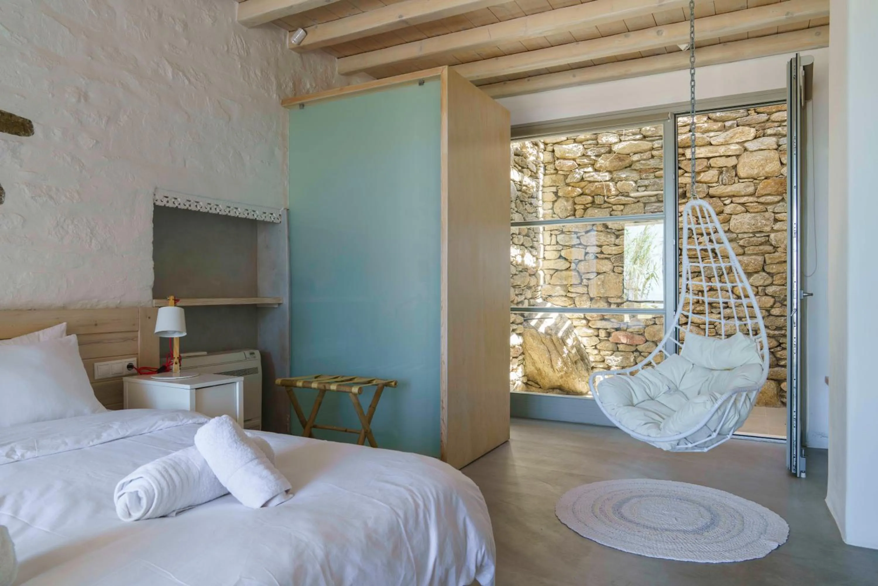 Shower, Bed in Cloud Blue